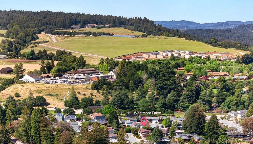 Detail Gallery Image 43 of 44 For 111 Westmoor Dr, Santa Cruz,  CA 95060 - 3 Beds | 2 Baths