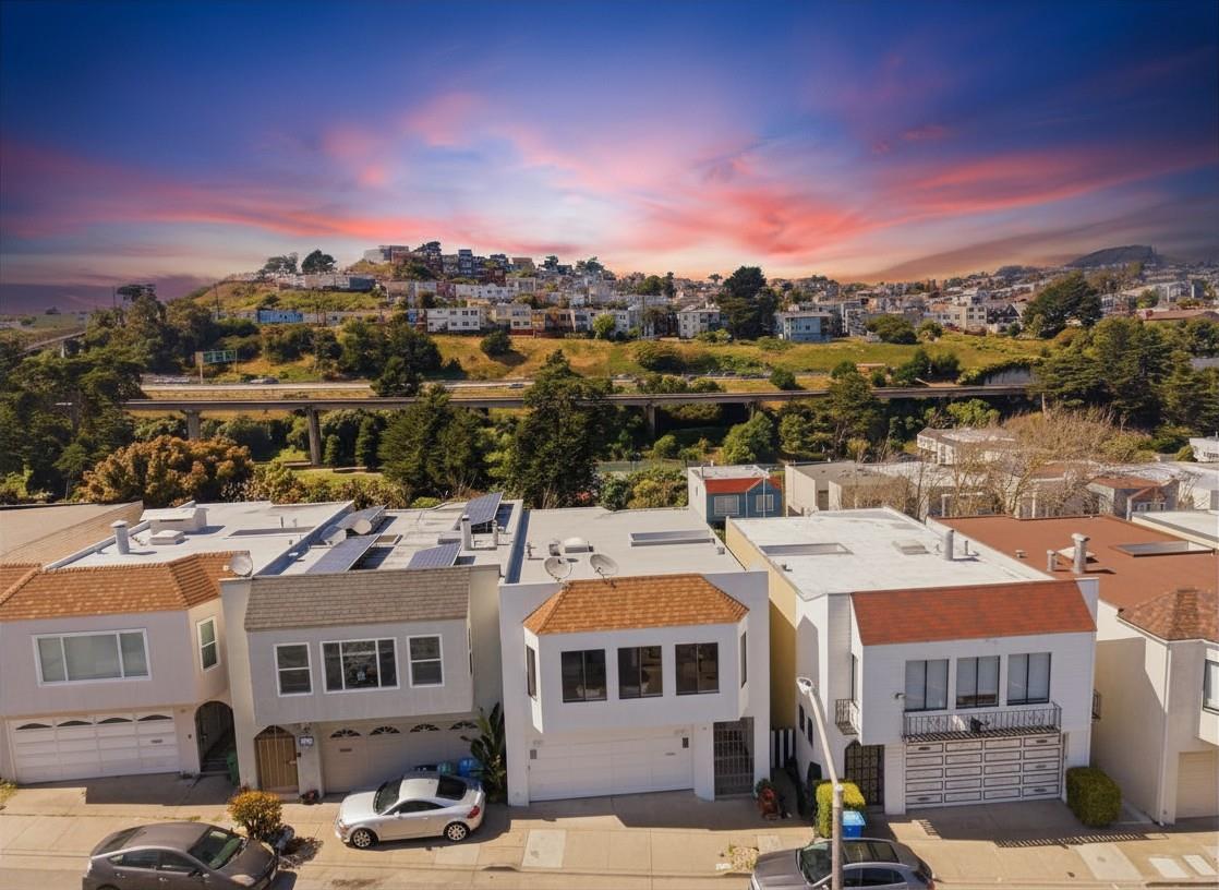 Detail Gallery Image 2 of 32 For 16 Moneta Ct, San Francisco,  CA 94112 - 3 Beds | 2 Baths