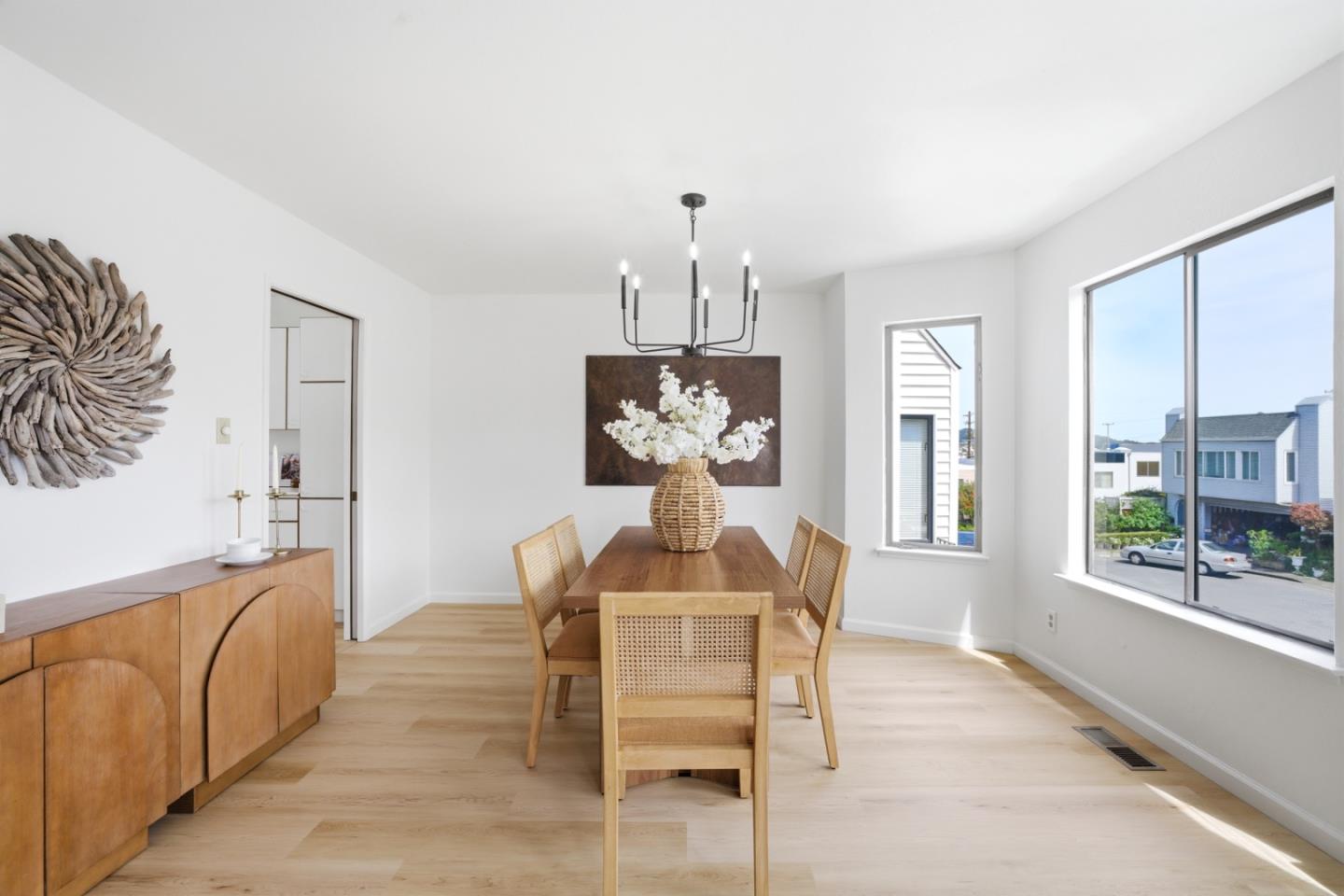 Detail Gallery Image 21 of 32 For 16 Moneta Ct, San Francisco,  CA 94112 - 3 Beds | 2 Baths