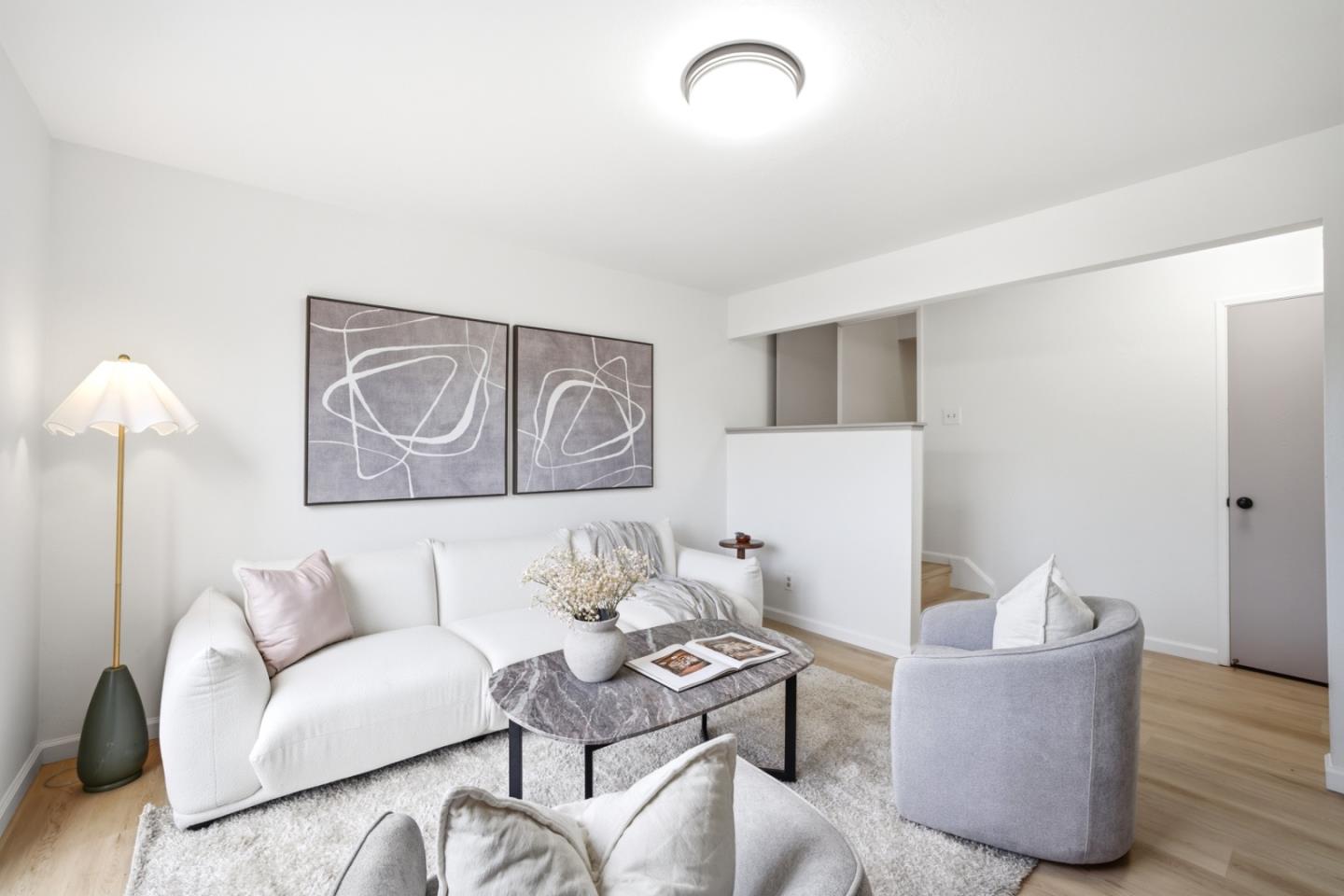 Detail Gallery Image 6 of 32 For 16 Moneta Ct, San Francisco,  CA 94112 - 3 Beds | 2 Baths