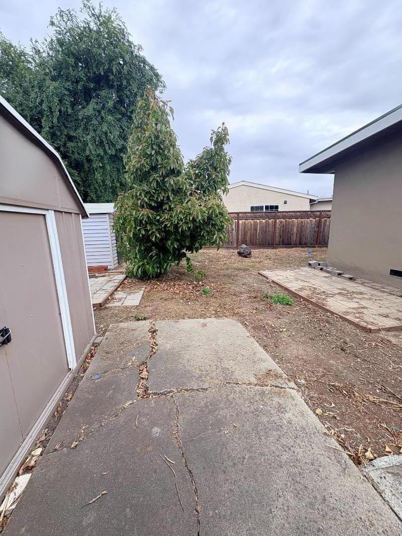 Detail Gallery Image 4 of 14 For 1711 Castlebrook Ct, San Jose,  CA 95133 - 3 Beds | 1 Baths