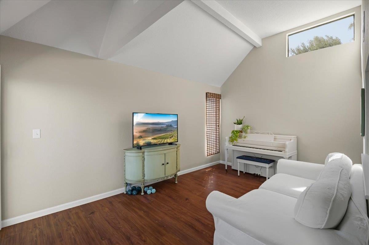 Detail Gallery Image 12 of 34 For 8170 Westwood Dr #15,  Gilroy,  CA 95020 - 2 Beds | 1/1 Baths