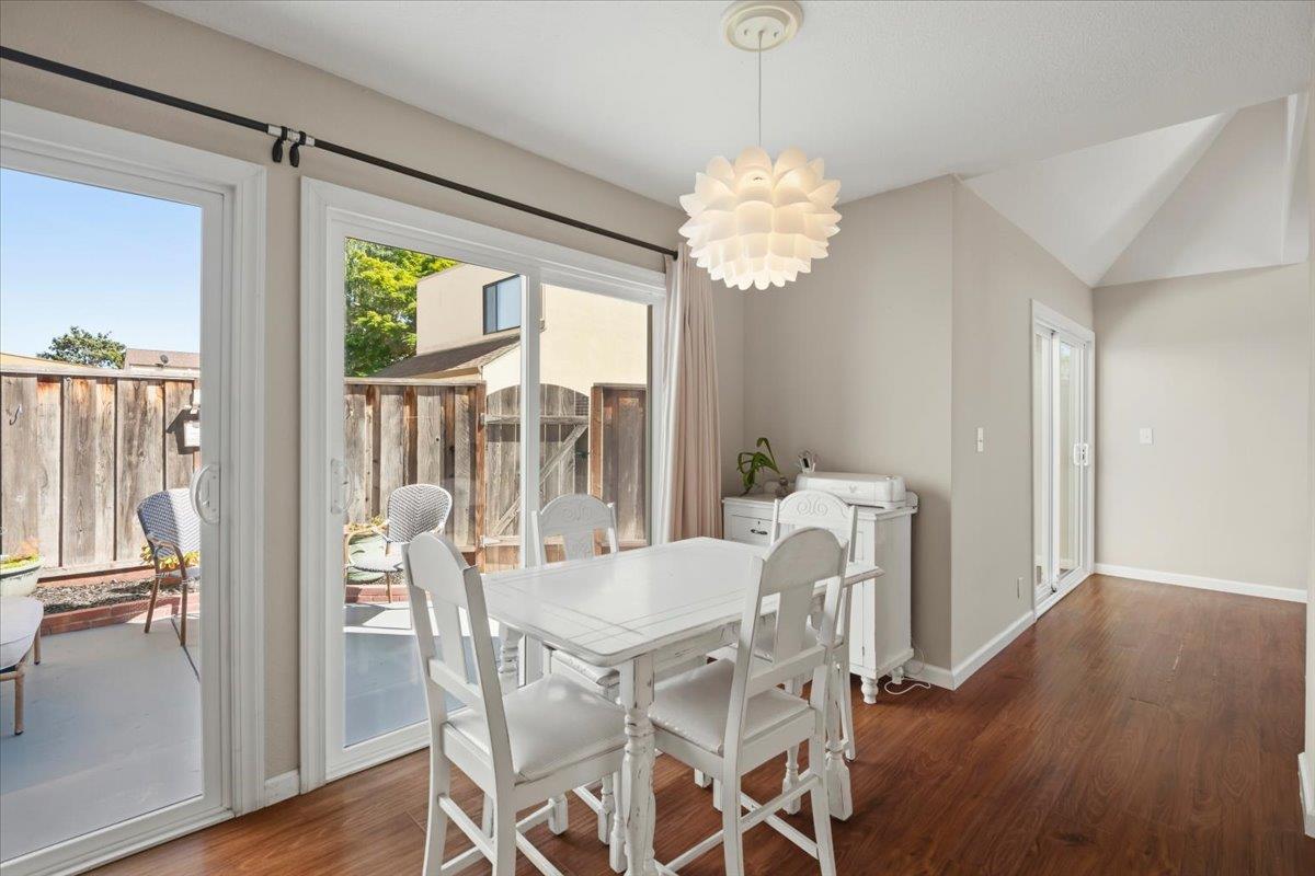 Detail Gallery Image 7 of 34 For 8170 Westwood Dr #15,  Gilroy,  CA 95020 - 2 Beds | 1/1 Baths