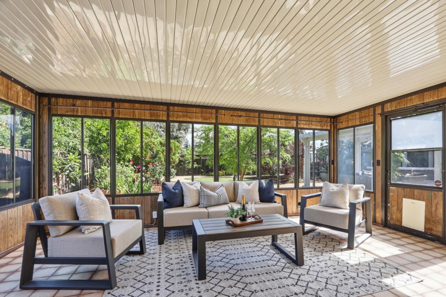 Detail Gallery Image 27 of 84 For 139 Belvue Dr, Los Gatos,  CA 95032 - 6 Beds | 3 Baths