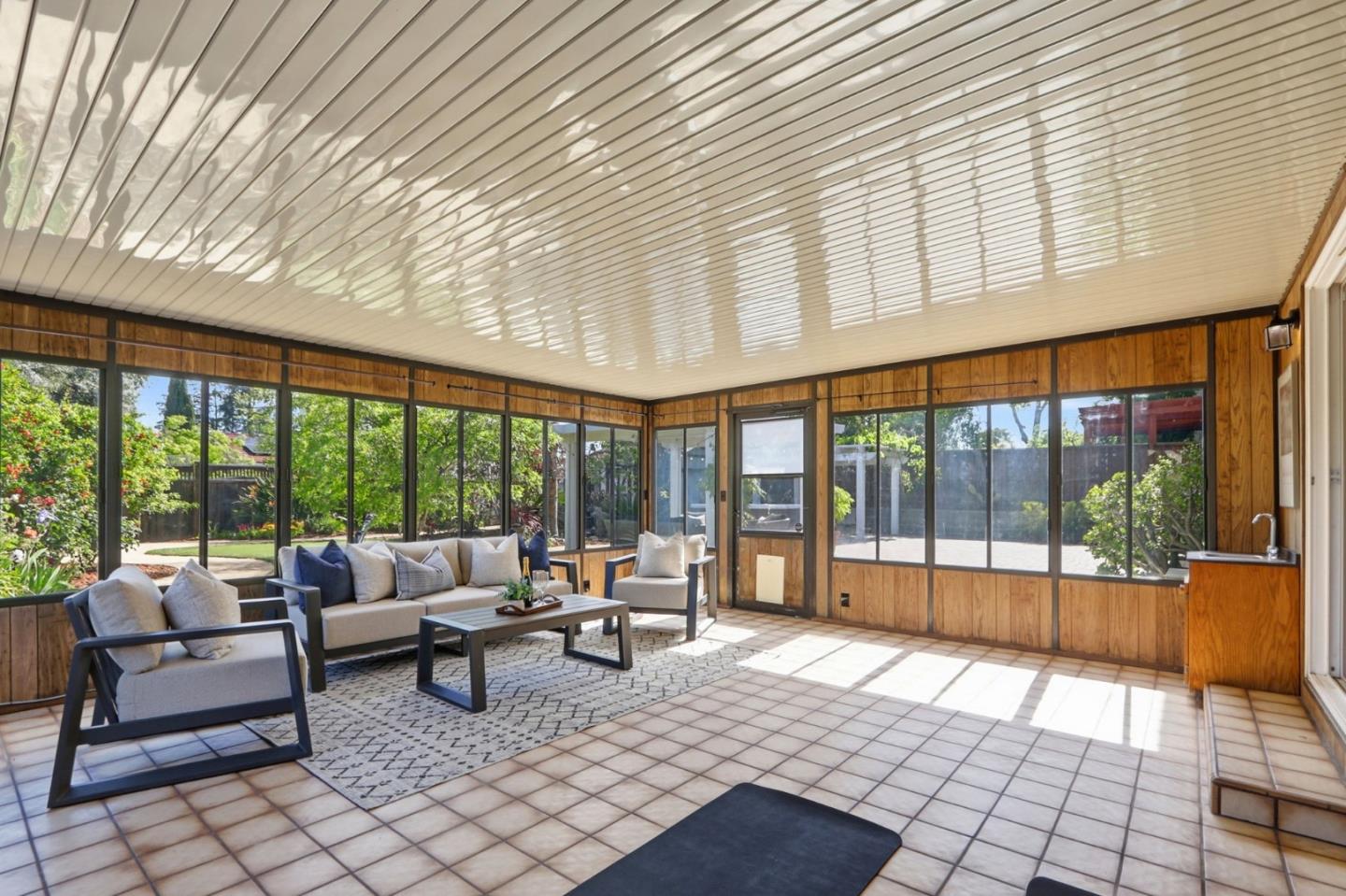 Detail Gallery Image 28 of 84 For 139 Belvue Dr, Los Gatos,  CA 95032 - 6 Beds | 3 Baths