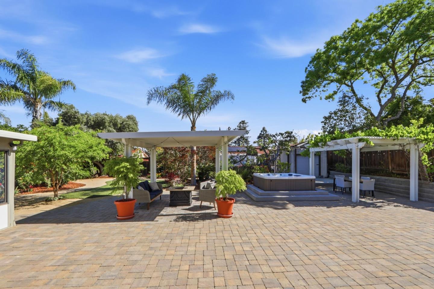 Detail Gallery Image 32 of 84 For 139 Belvue Dr, Los Gatos,  CA 95032 - 6 Beds | 3 Baths