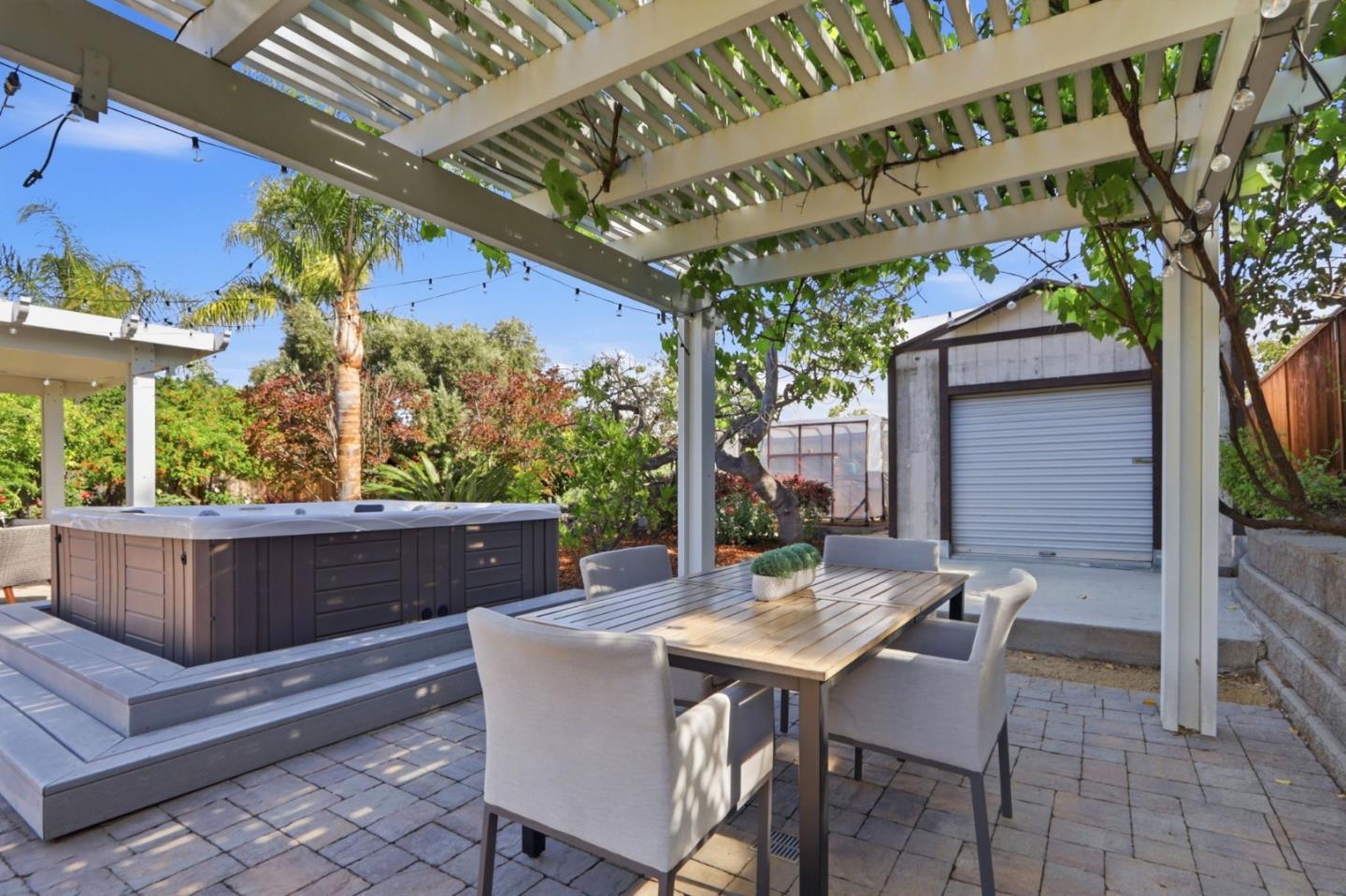 Detail Gallery Image 38 of 84 For 139 Belvue Dr, Los Gatos,  CA 95032 - 6 Beds | 3 Baths