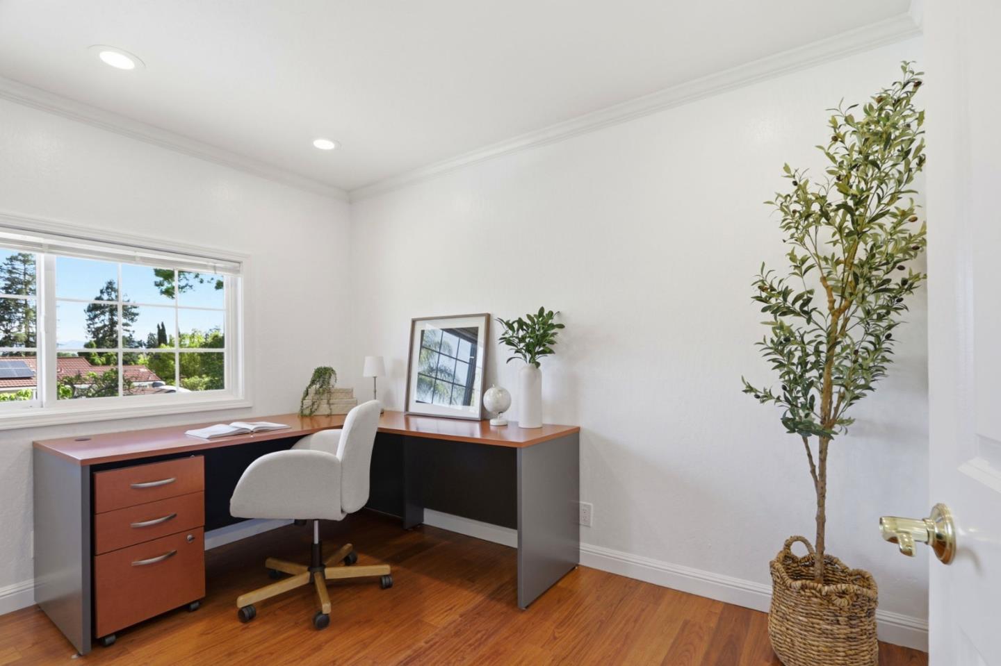 Detail Gallery Image 46 of 84 For 139 Belvue Dr, Los Gatos,  CA 95032 - 6 Beds | 3 Baths