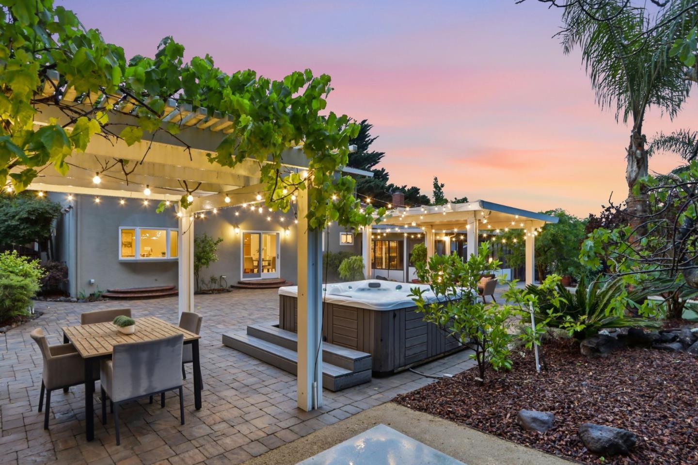 Detail Gallery Image 68 of 84 For 139 Belvue Dr, Los Gatos,  CA 95032 - 6 Beds | 3 Baths