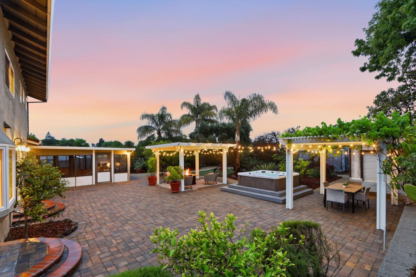 Detail Gallery Image 73 of 84 For 139 Belvue Dr, Los Gatos,  CA 95032 - 6 Beds | 3 Baths