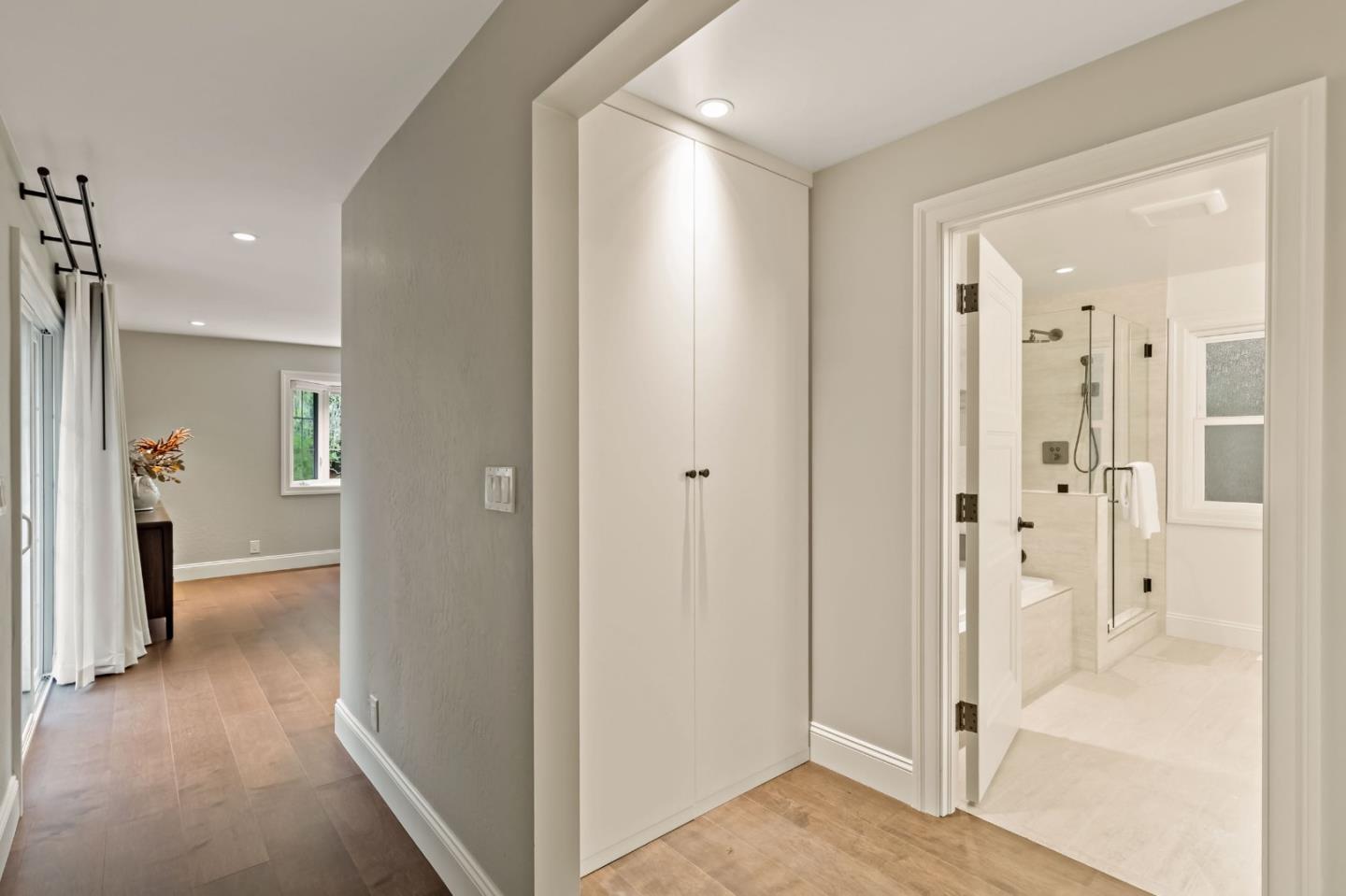 Detail Gallery Image 31 of 59 For 14296 Taos Dr, Saratoga,  CA 95070 - 6 Beds | 4 Baths