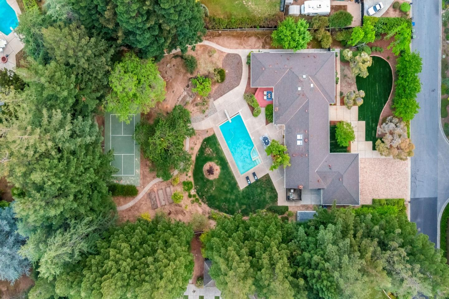 Detail Gallery Image 56 of 59 For 14296 Taos Dr, Saratoga,  CA 95070 - 6 Beds | 4 Baths