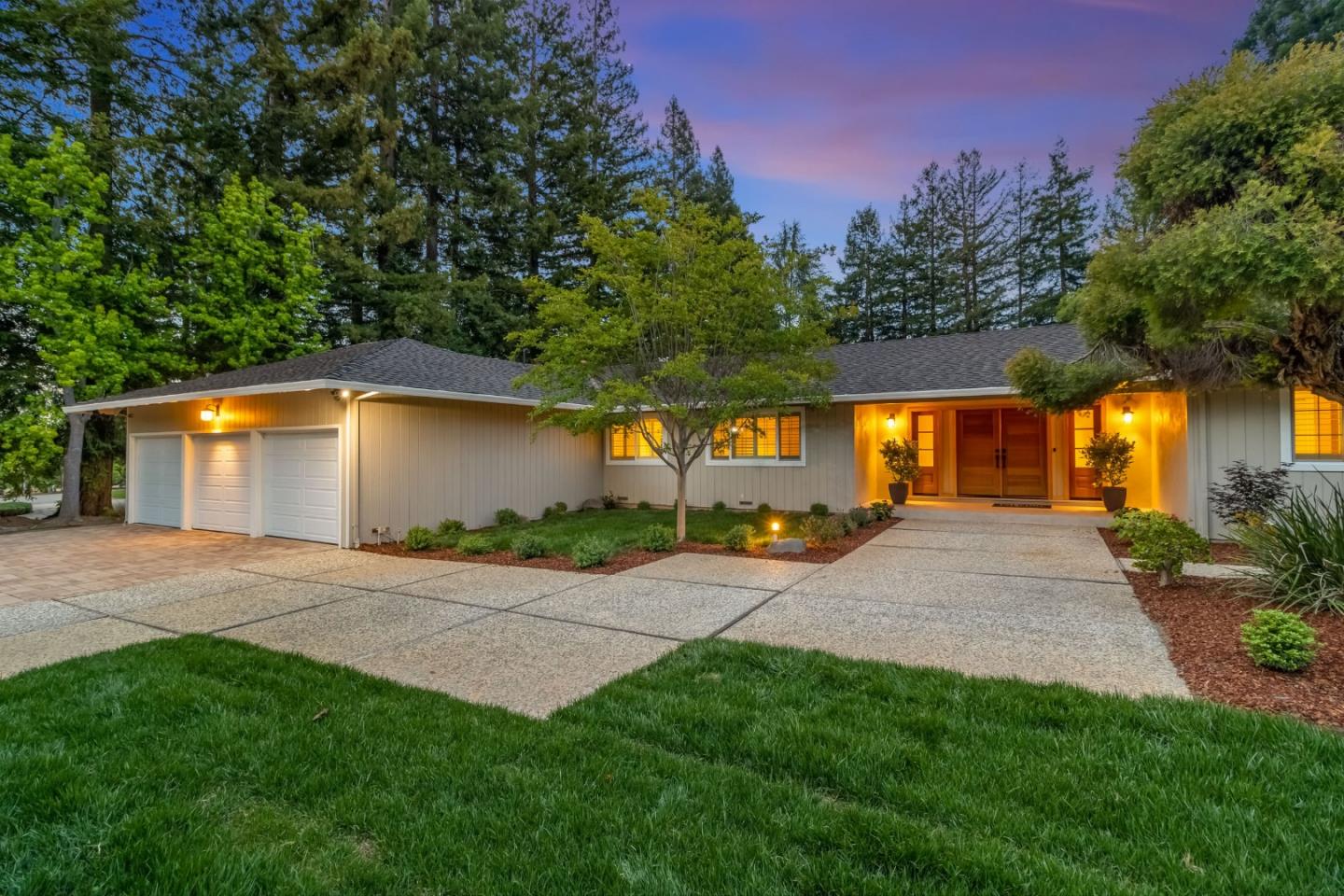 Detail Gallery Image 6 of 59 For 14296 Taos Dr, Saratoga,  CA 95070 - 6 Beds | 4 Baths