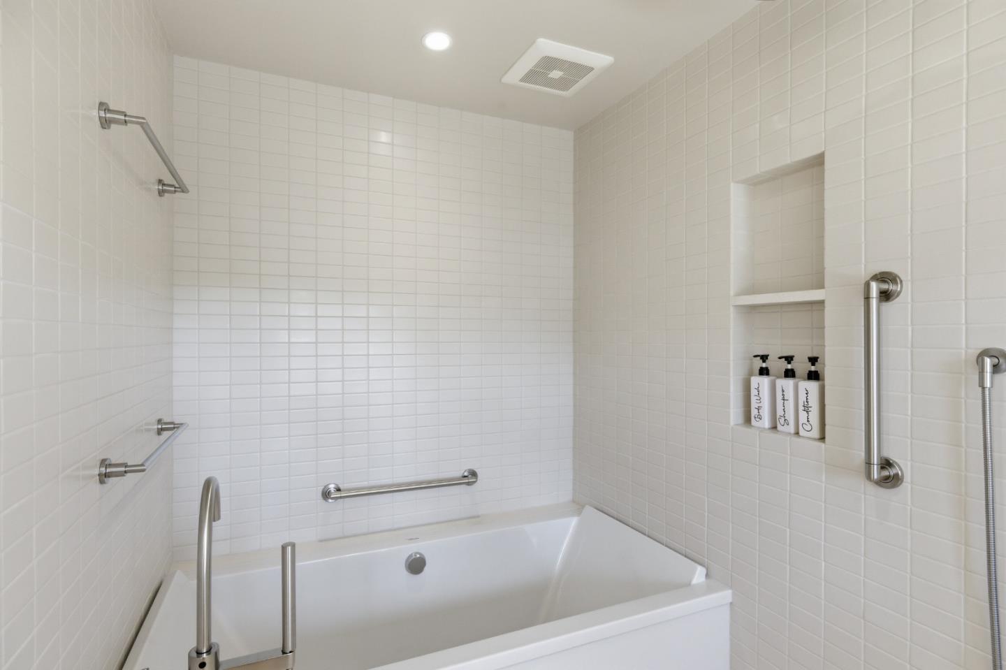 Detail Gallery Image 26 of 53 For 53 Riley Ranch Rd 53a-53b-53c,  Carmel,  CA 93923 - 6 Beds | 5/1 Baths