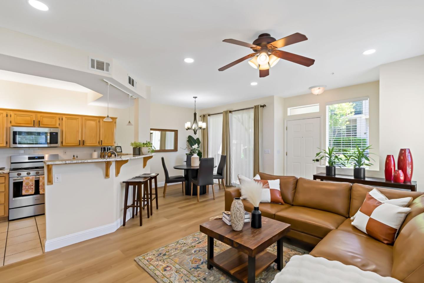 Detail Gallery Image 12 of 45 For 1086 Niguel Ln, San Jose,  CA 95138 - 2 Beds | 2/1 Baths