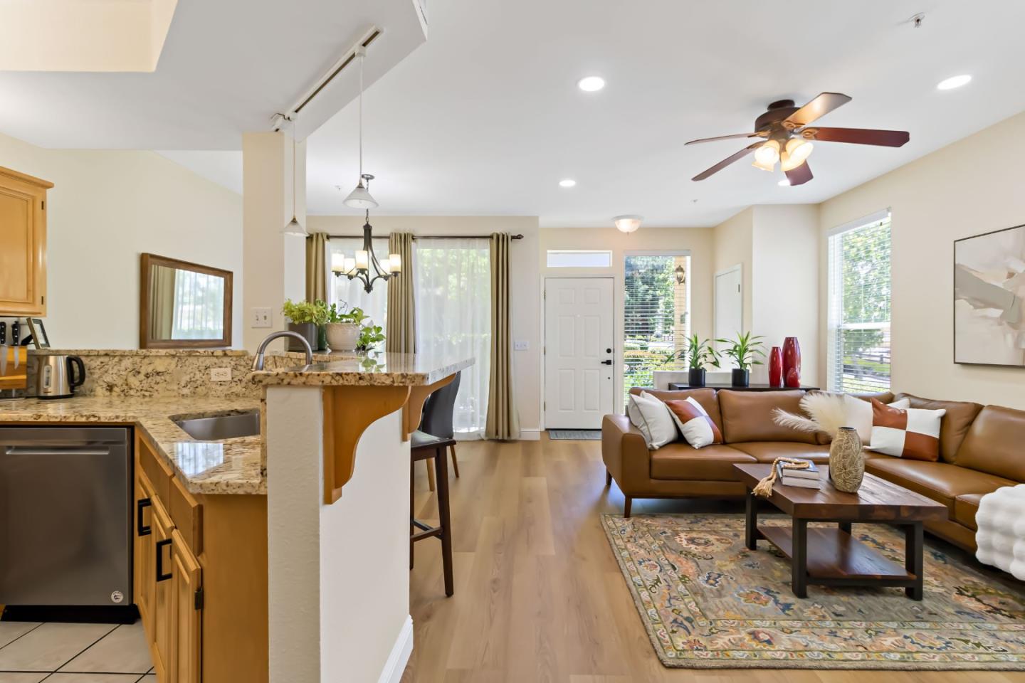 Detail Gallery Image 14 of 45 For 1086 Niguel Ln, San Jose,  CA 95138 - 2 Beds | 2/1 Baths