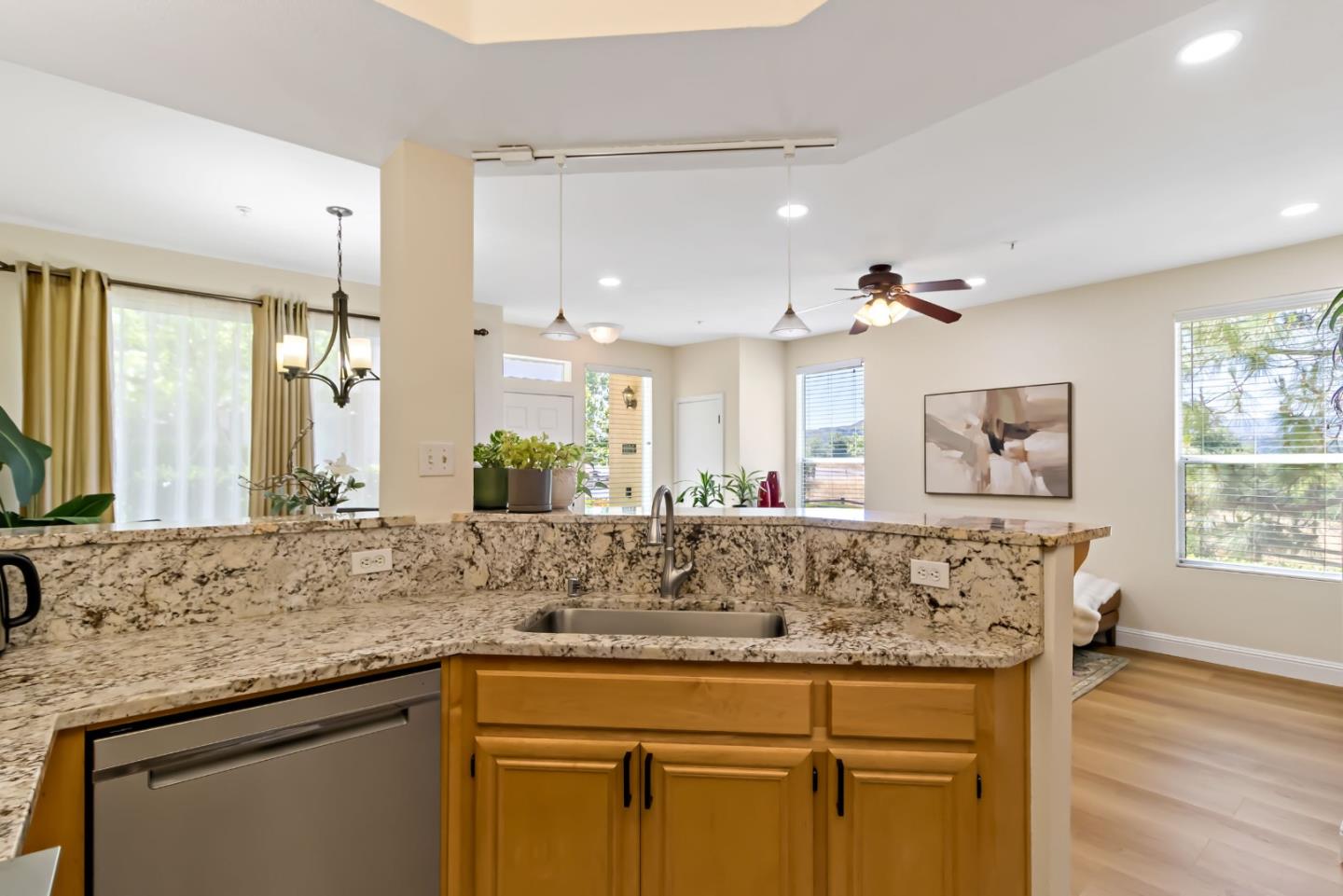 Detail Gallery Image 17 of 45 For 1086 Niguel Ln, San Jose,  CA 95138 - 2 Beds | 2/1 Baths