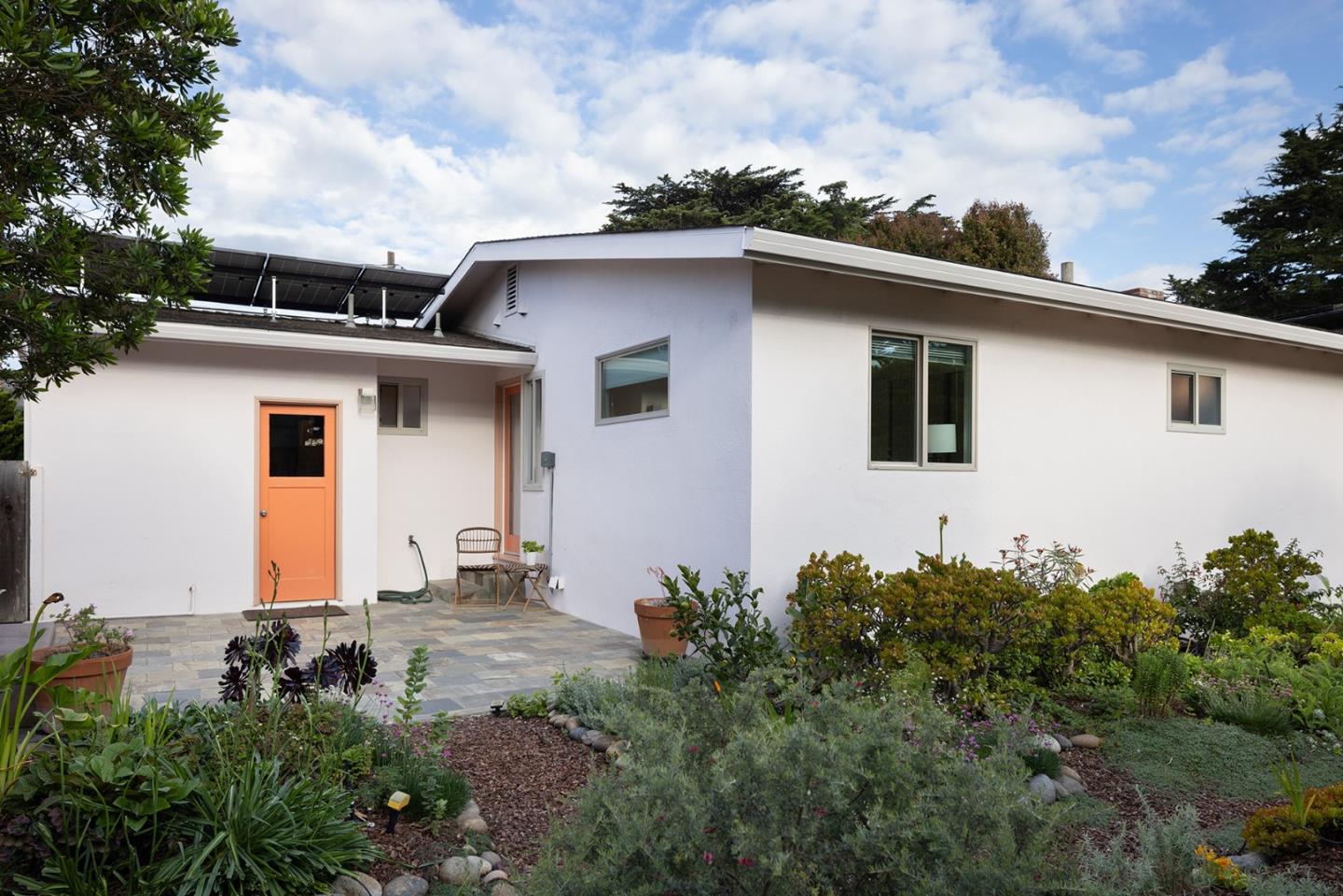 Detail Gallery Image 14 of 20 For 61 Companion Way, Pacific Grove,  CA 93950 - 3 Beds | 2 Baths