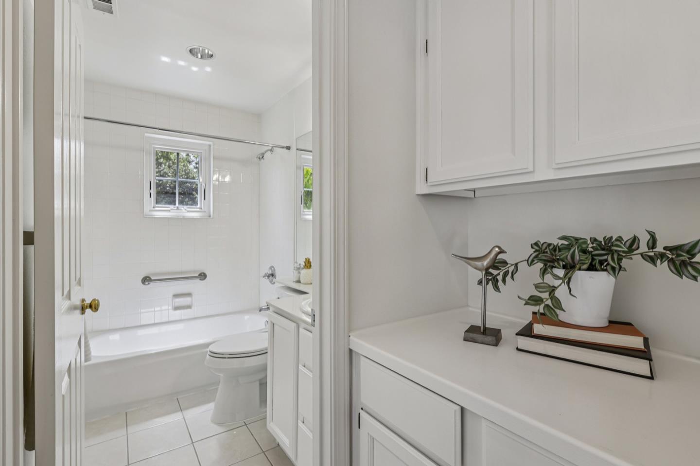 Detail Gallery Image 30 of 45 For 882 W Mc Kinley Ave, Sunnyvale,  CA 94086 - 5 Beds | 3/1 Baths