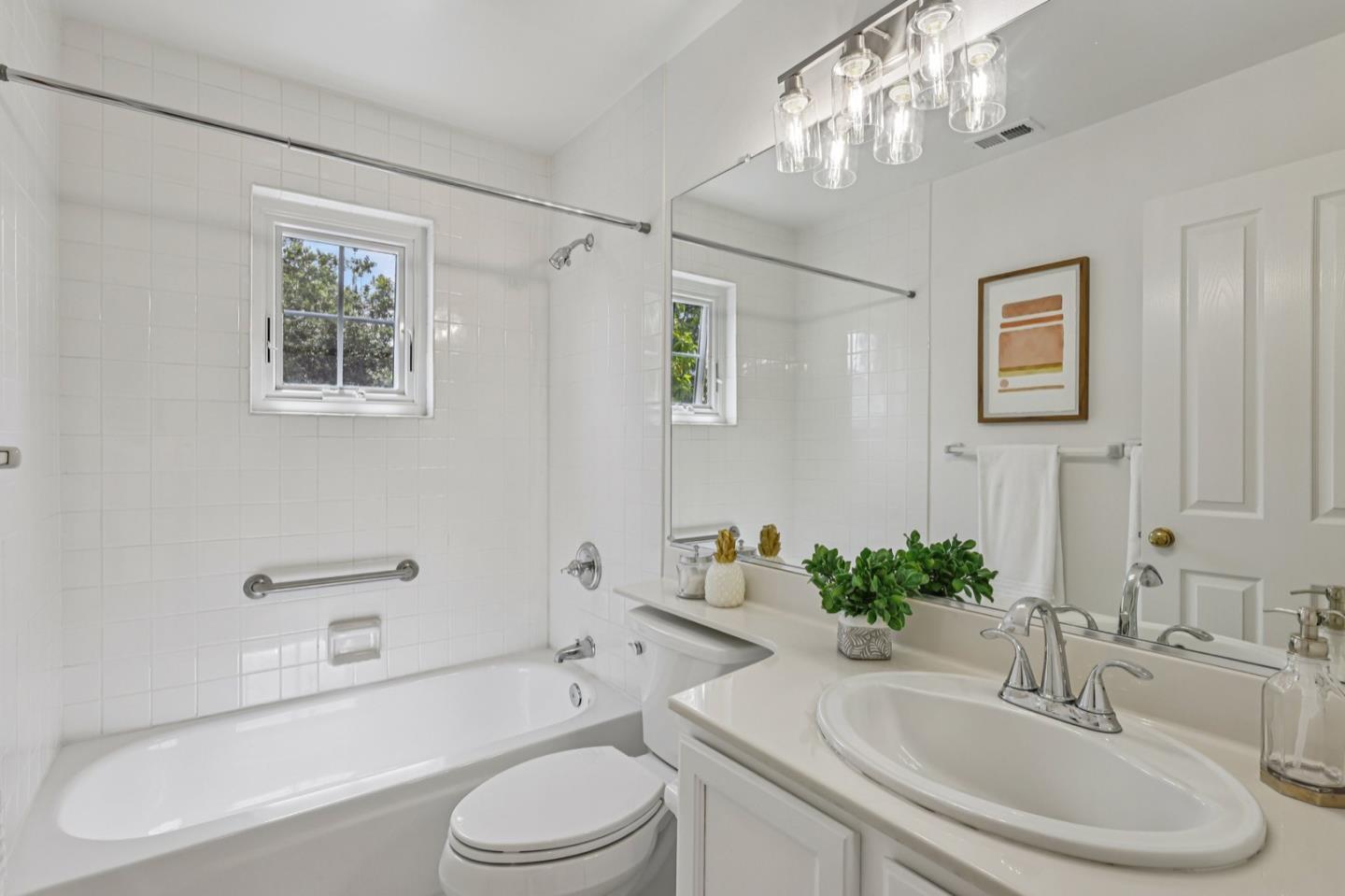 Detail Gallery Image 32 of 45 For 882 W Mc Kinley Ave, Sunnyvale,  CA 94086 - 5 Beds | 3/1 Baths