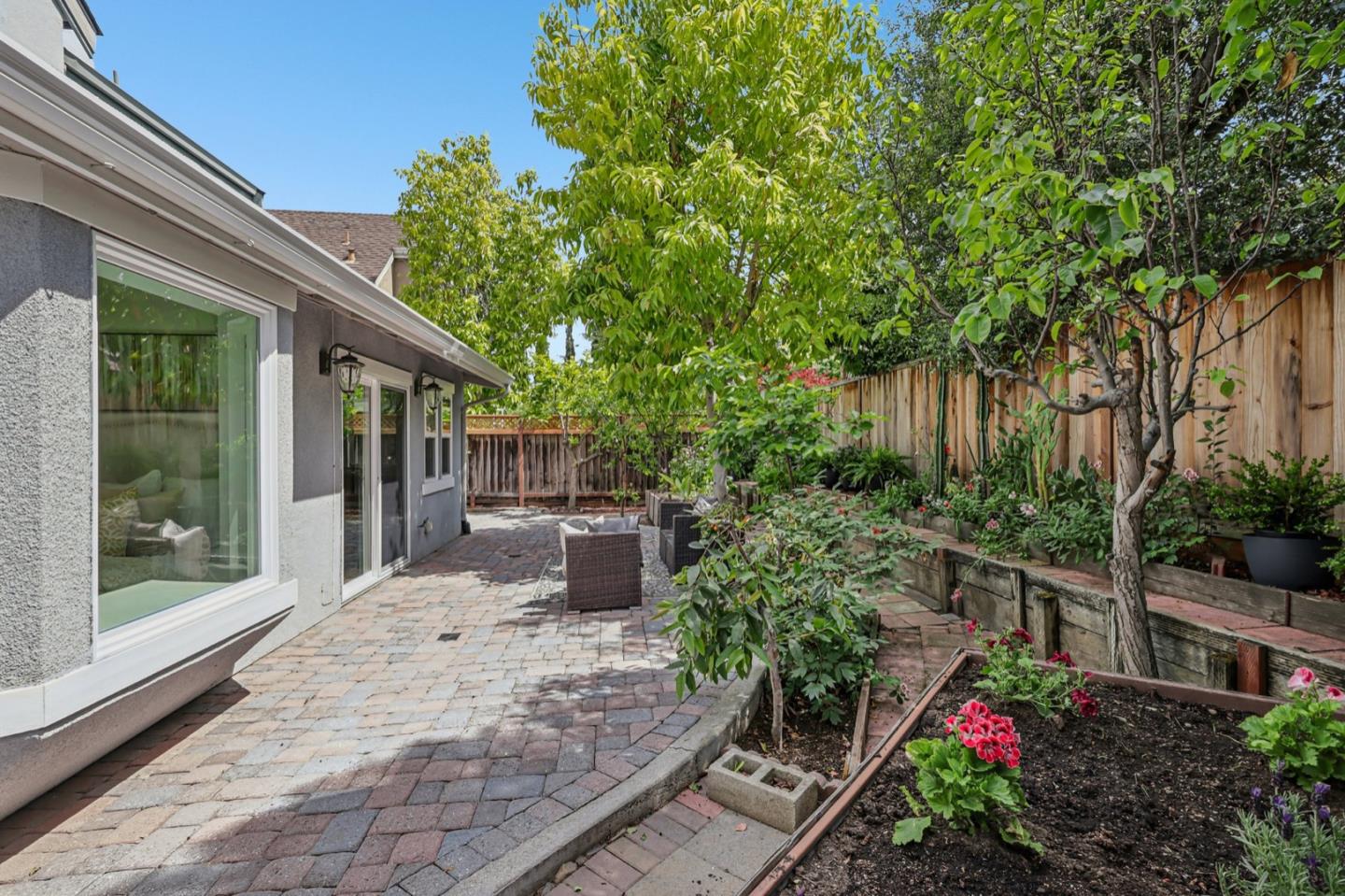 Detail Gallery Image 38 of 45 For 882 W Mc Kinley Ave, Sunnyvale,  CA 94086 - 5 Beds | 3/1 Baths