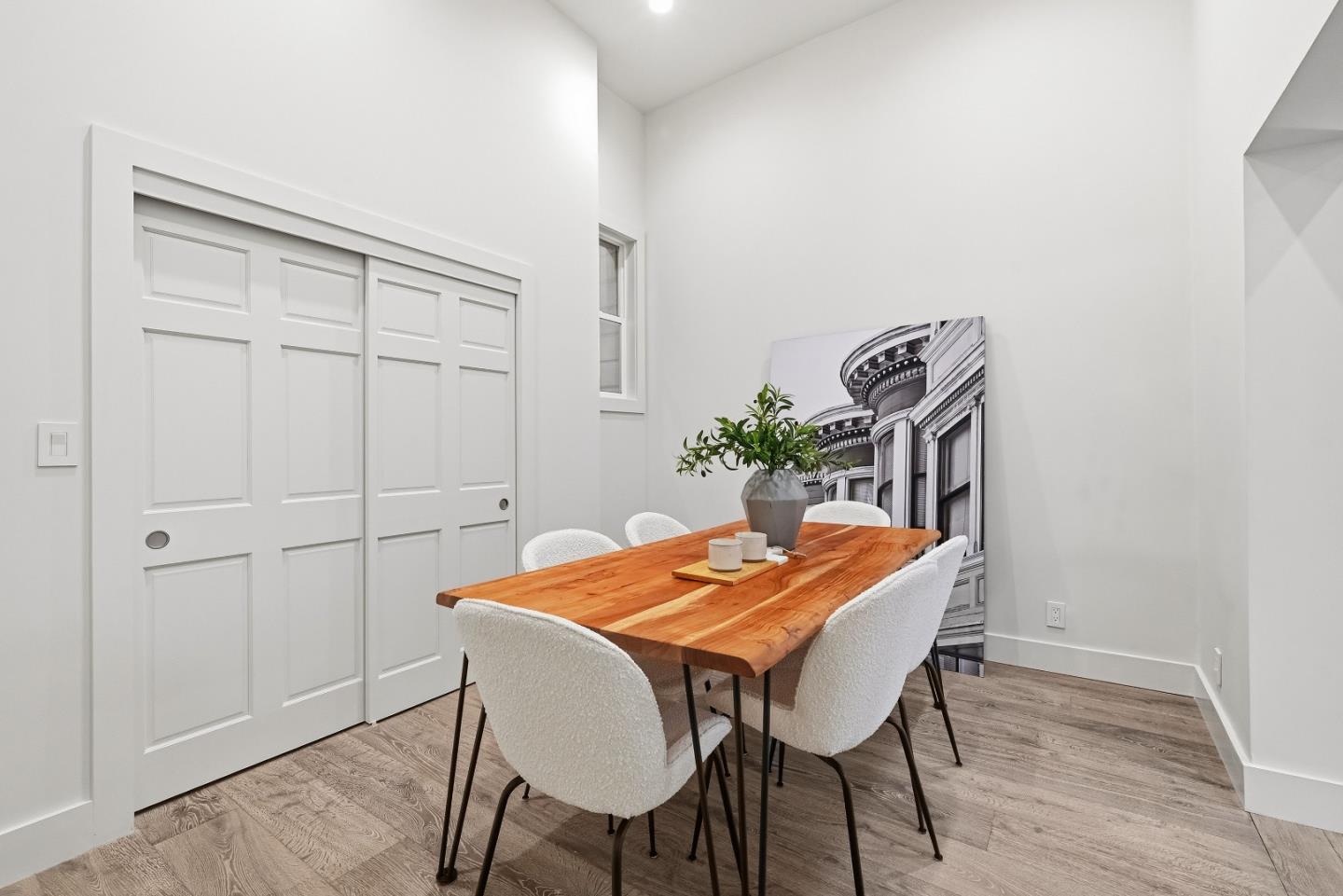 Detail Gallery Image 10 of 46 For 592 Chestnut St, San Francisco,  CA 94133 - 3 Beds | 3 Baths