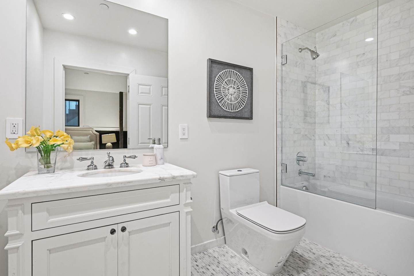 Detail Gallery Image 26 of 46 For 592 Chestnut St, San Francisco,  CA 94133 - 3 Beds | 3 Baths