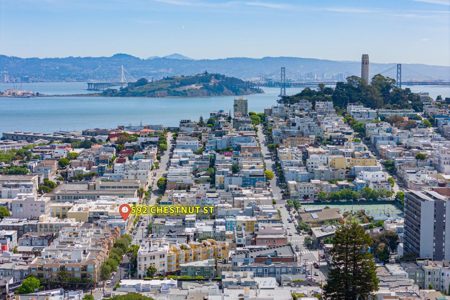 Detail Gallery Image 33 of 46 For 592 Chestnut St, San Francisco,  CA 94133 - 3 Beds | 3 Baths