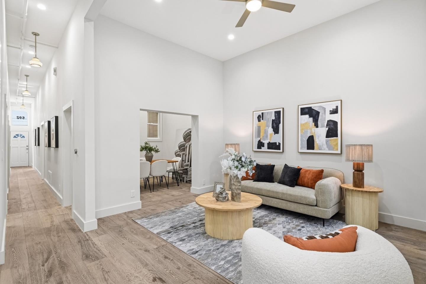 Detail Gallery Image 4 of 46 For 592 Chestnut St, San Francisco,  CA 94133 - 3 Beds | 3 Baths