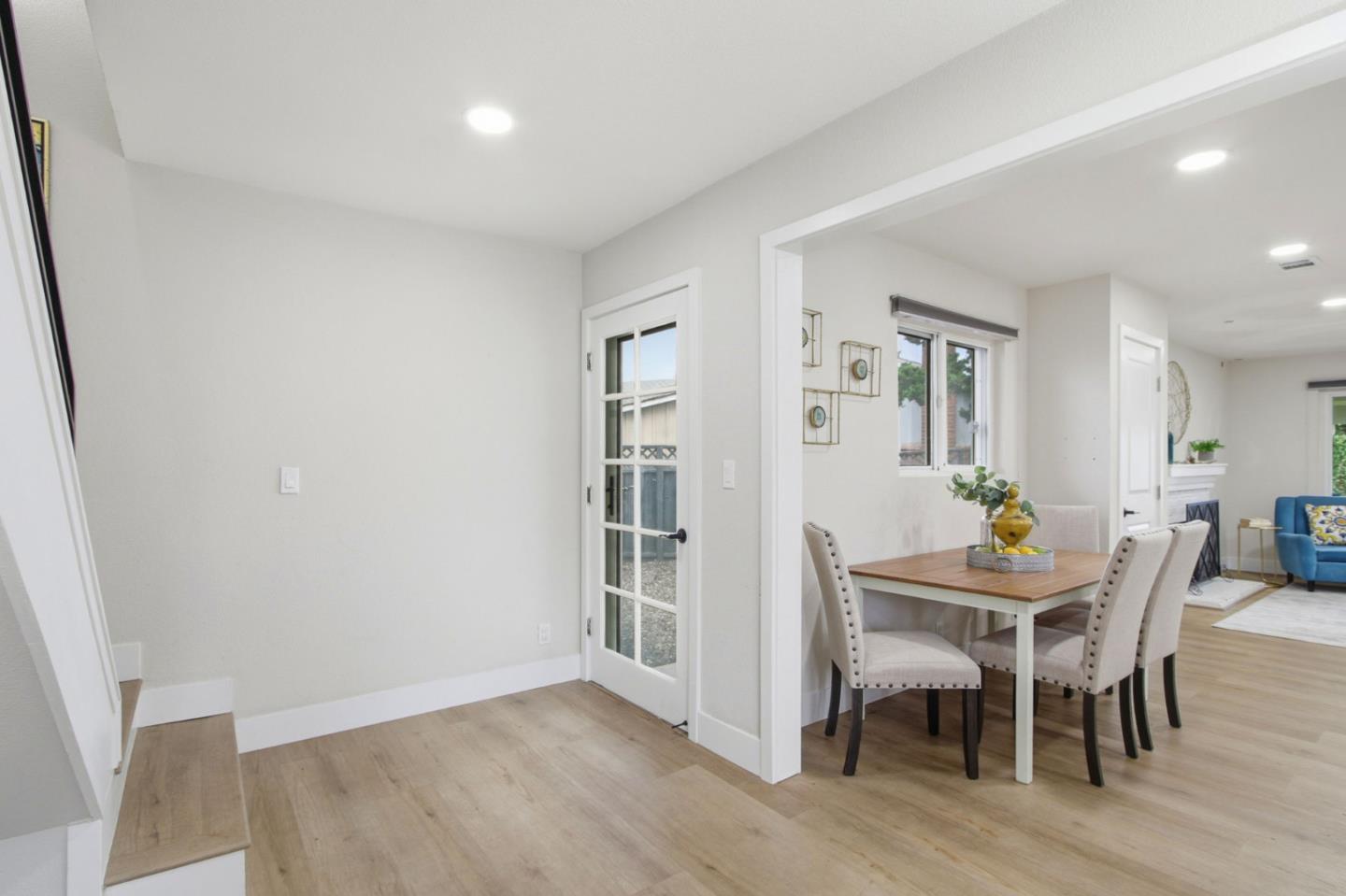 Detail Gallery Image 10 of 32 For 519 Cheyenne Ln, San Jose,  CA 95123 - 4 Beds | 2 Baths