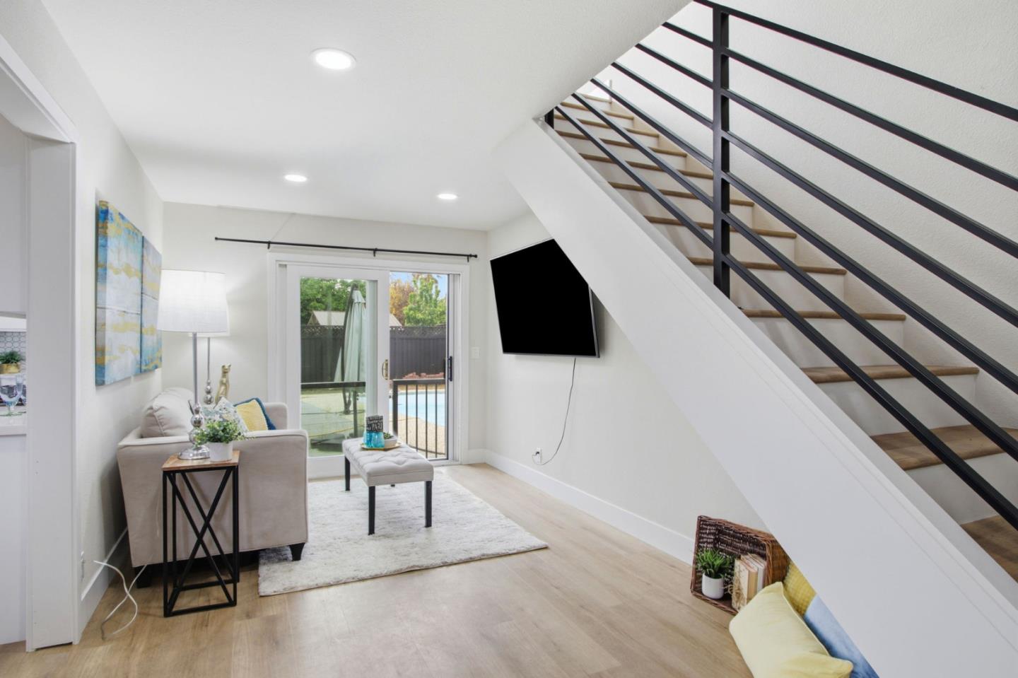 Detail Gallery Image 15 of 32 For 519 Cheyenne Ln, San Jose,  CA 95123 - 4 Beds | 2 Baths