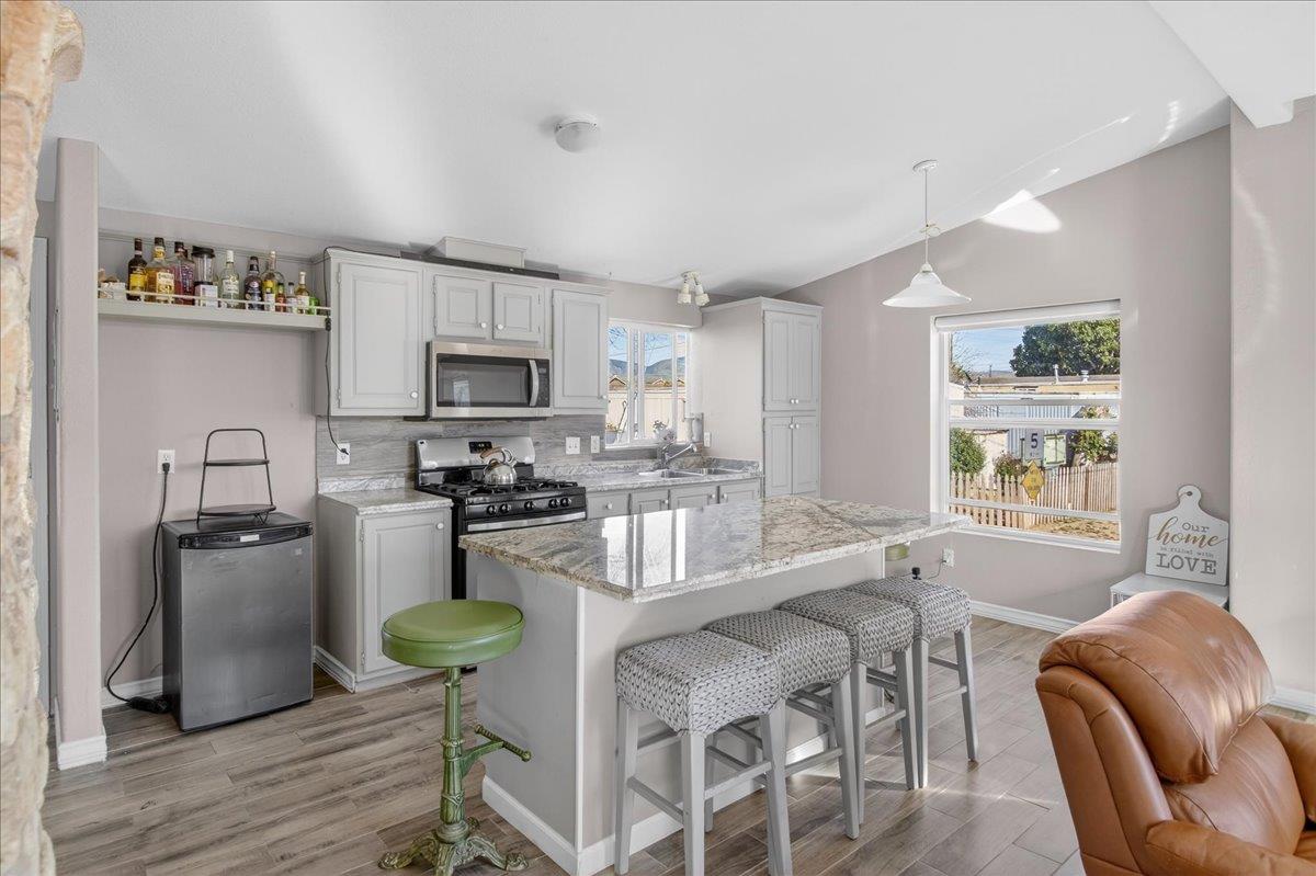 Detail Gallery Image 17 of 42 For 22 Front St #22,  Soledad,  CA 93960 - 3 Beds | 2 Baths