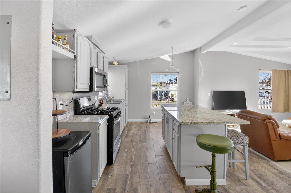 Detail Gallery Image 19 of 42 For 22 Front St #22,  Soledad,  CA 93960 - 3 Beds | 2 Baths