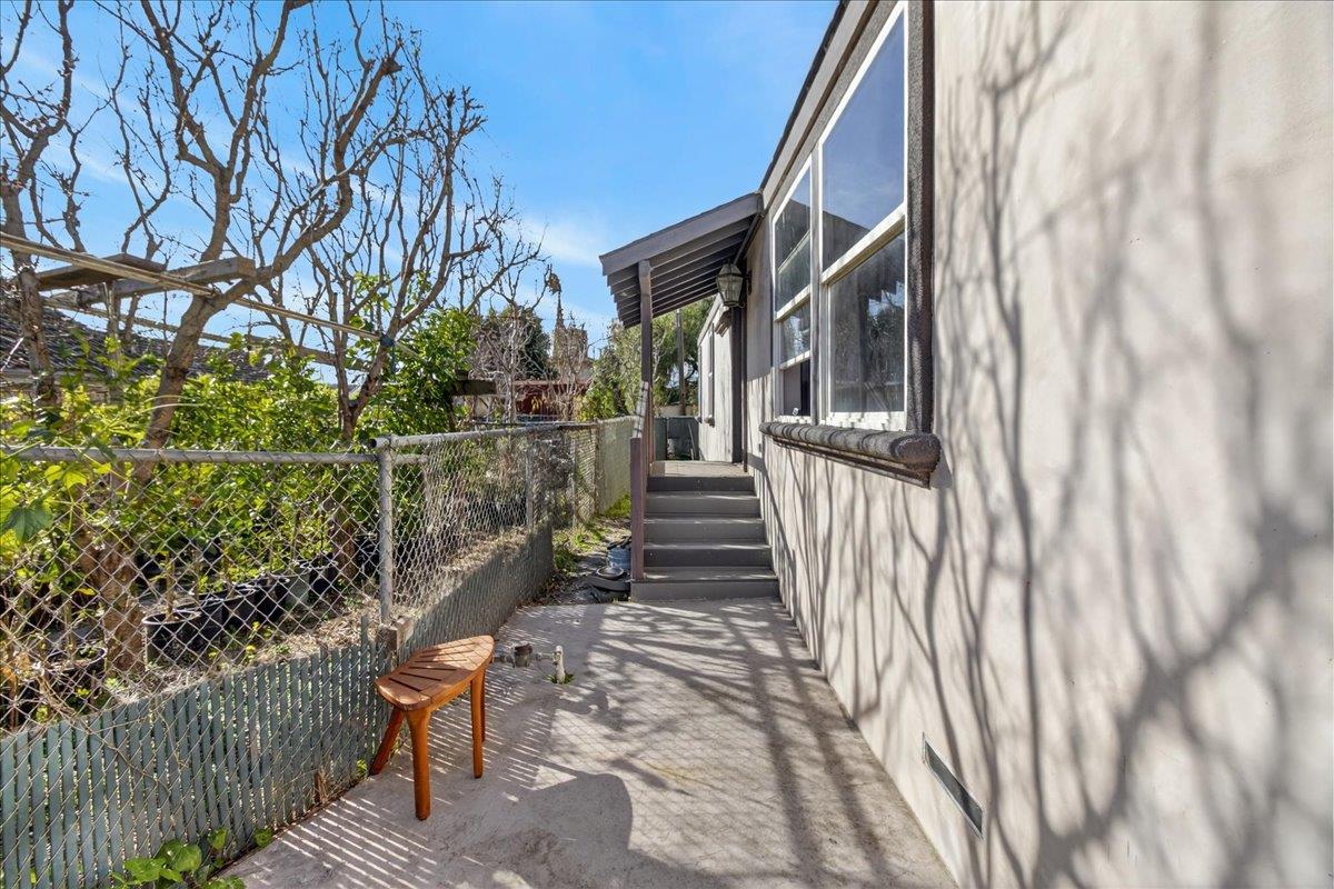 Detail Gallery Image 40 of 42 For 22 Front St #22,  Soledad,  CA 93960 - 3 Beds | 2 Baths