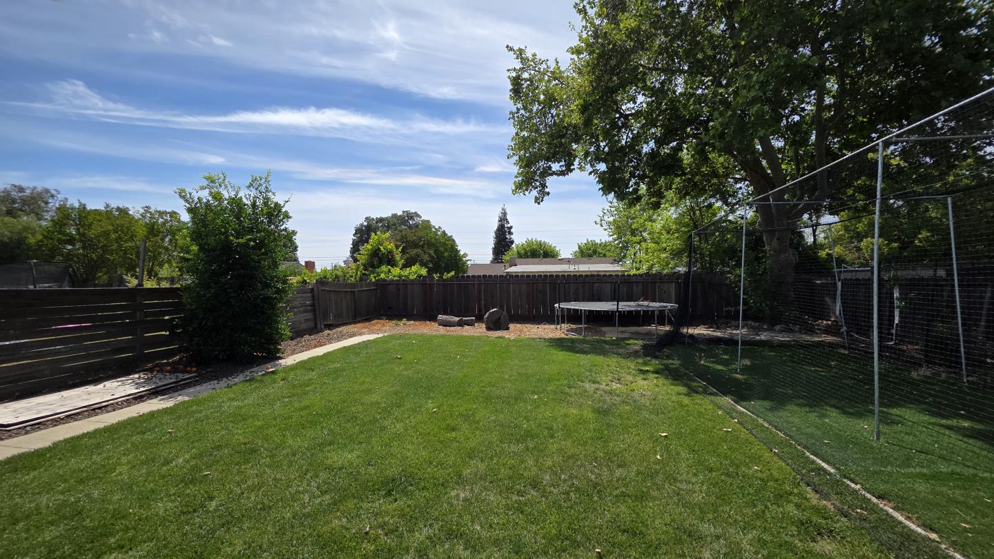 Detail Gallery Image 14 of 15 For 720 S Rose St, Turlock,  CA 95380 - 2 Beds | 1 Baths