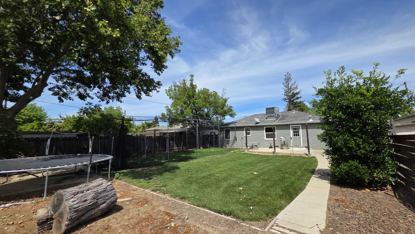 Detail Gallery Image 15 of 15 For 720 S Rose St, Turlock,  CA 95380 - 2 Beds | 1 Baths