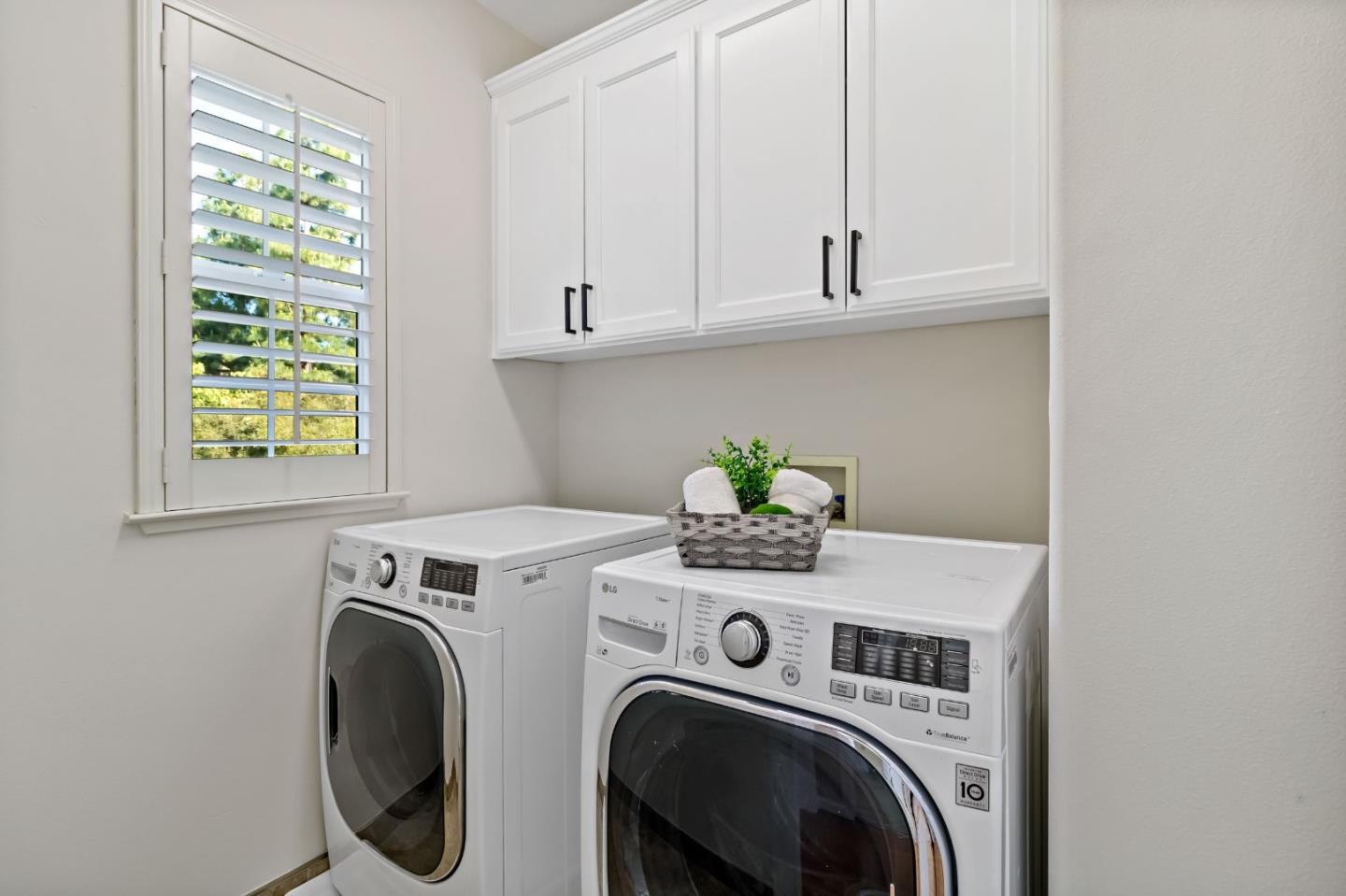 Detail Gallery Image 39 of 59 For 3766 Evangelho Cir, San Jose,  CA 95148 - 4 Beds | 2/1 Baths