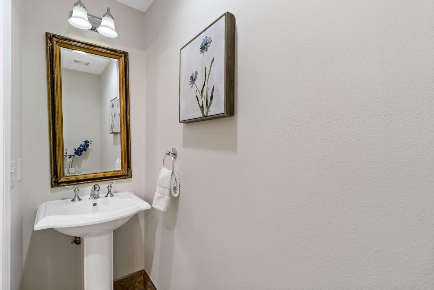 Detail Gallery Image 40 of 59 For 3766 Evangelho Cir, San Jose,  CA 95148 - 4 Beds | 2/1 Baths