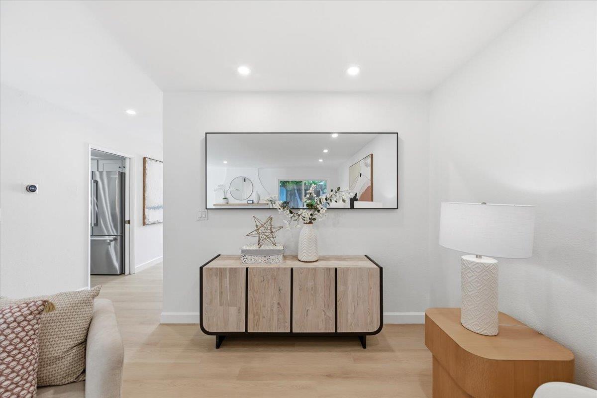 Detail Gallery Image 21 of 100 For 142 Calle Larga, Los Gatos,  CA 95032 - 3 Beds | 3 Baths