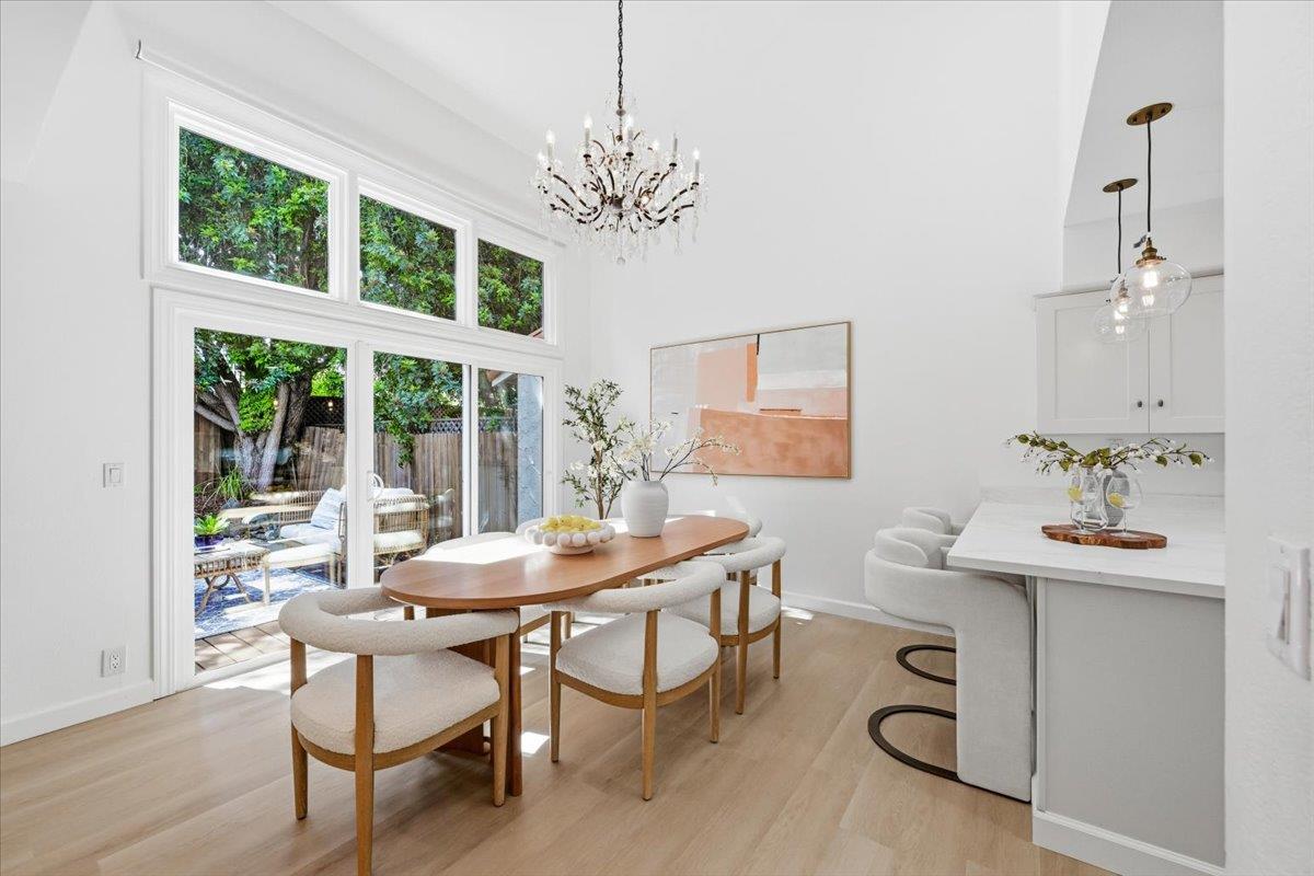 Detail Gallery Image 3 of 100 For 142 Calle Larga, Los Gatos,  CA 95032 - 3 Beds | 3 Baths