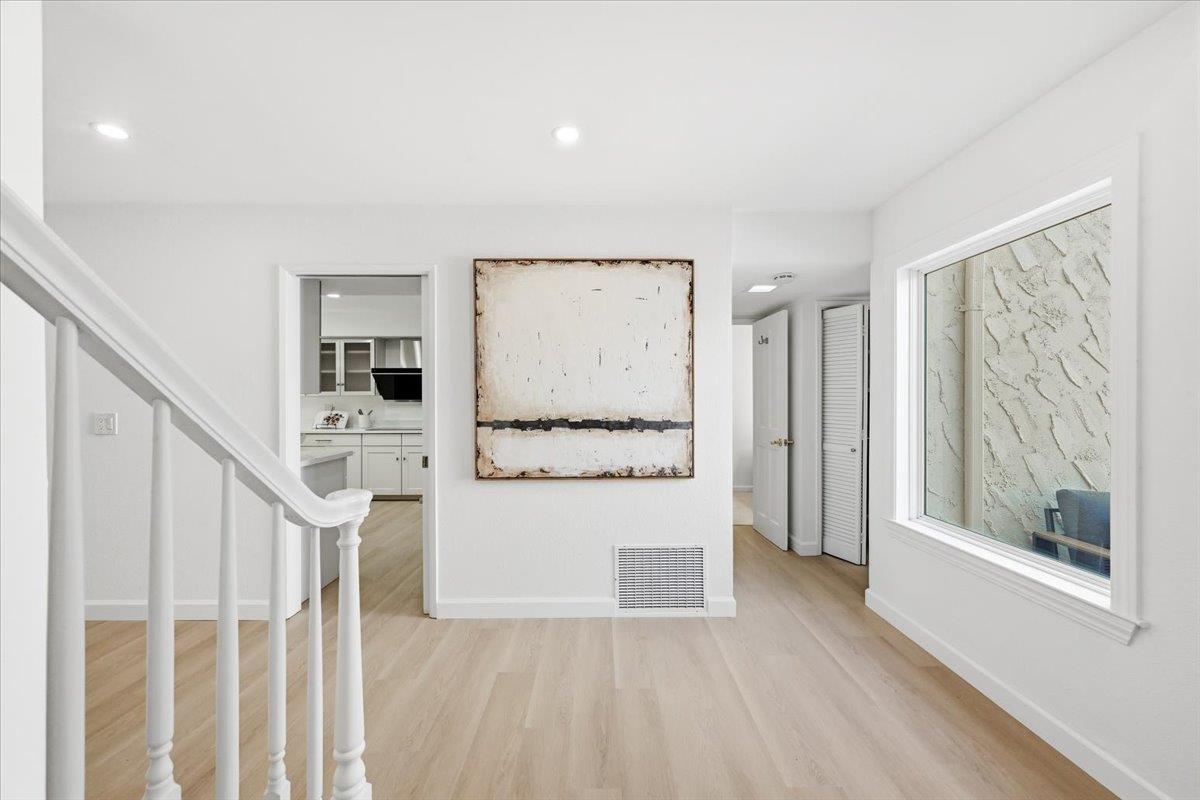 Detail Gallery Image 36 of 100 For 142 Calle Larga, Los Gatos,  CA 95032 - 3 Beds | 3 Baths