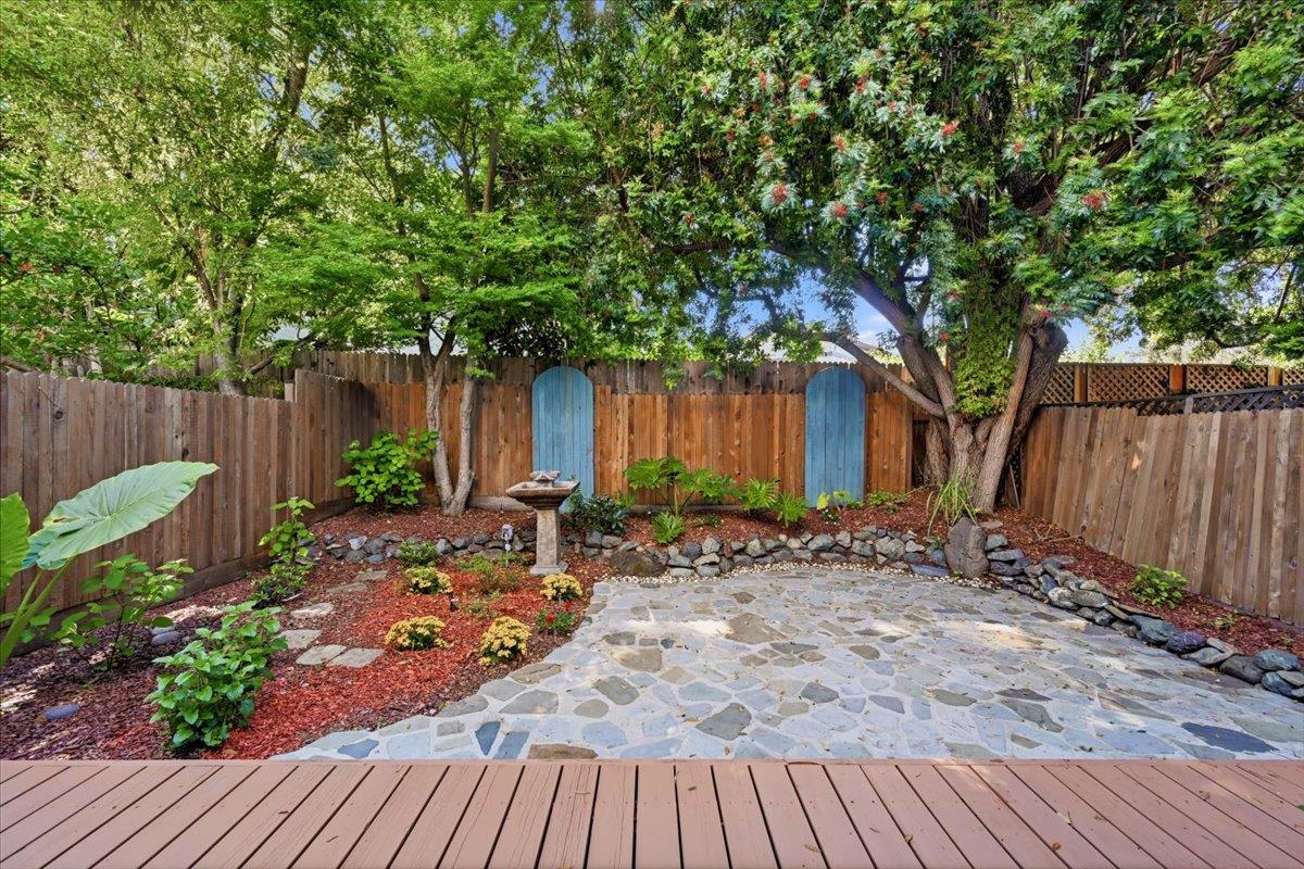 Detail Gallery Image 82 of 100 For 142 Calle Larga, Los Gatos,  CA 95032 - 3 Beds | 3 Baths