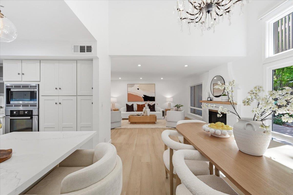 Detail Gallery Image 9 of 100 For 142 Calle Larga, Los Gatos,  CA 95032 - 3 Beds | 3 Baths