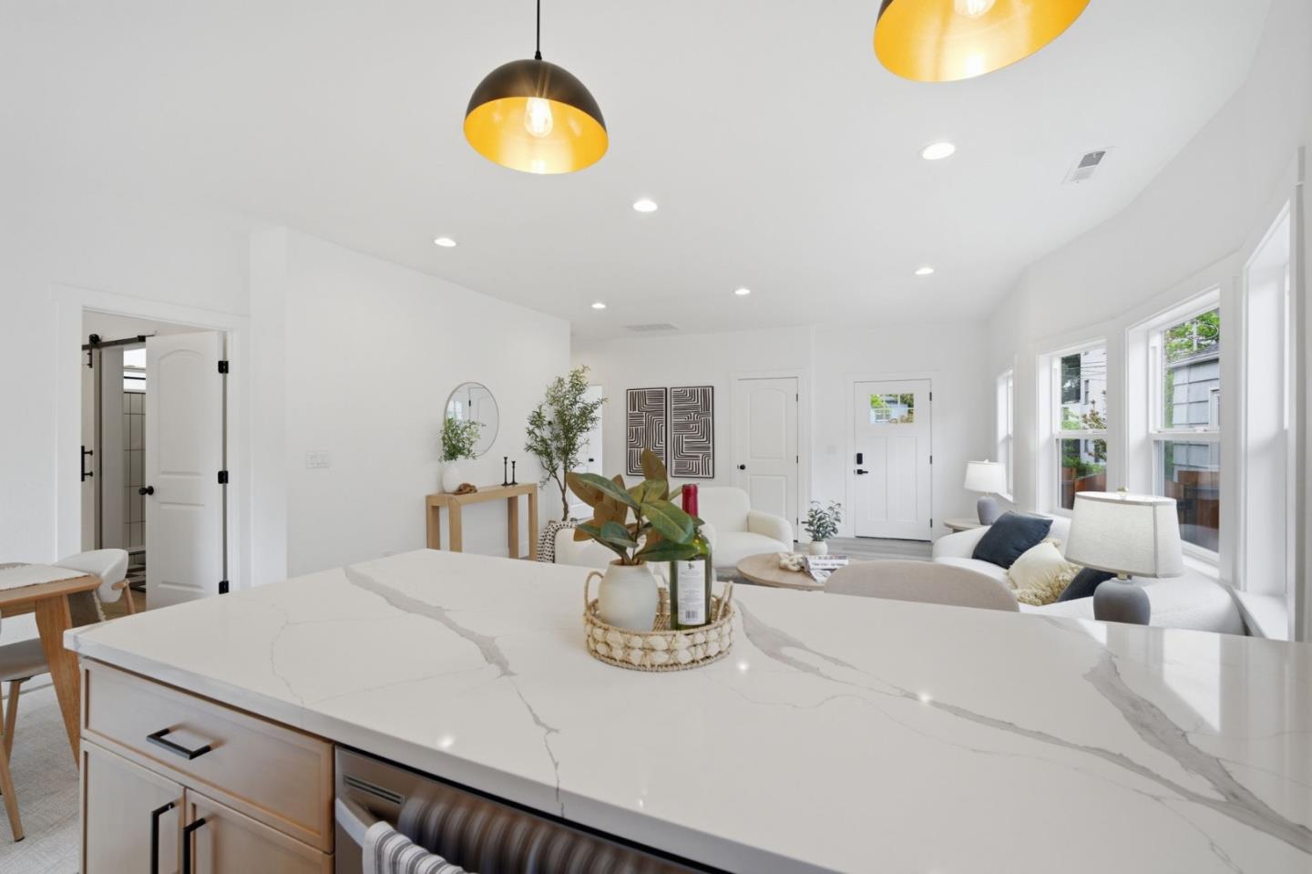 Detail Gallery Image 14 of 38 For 1809 Channing Way, Berkeley,  CA 94703 - 3 Beds | 2 Baths