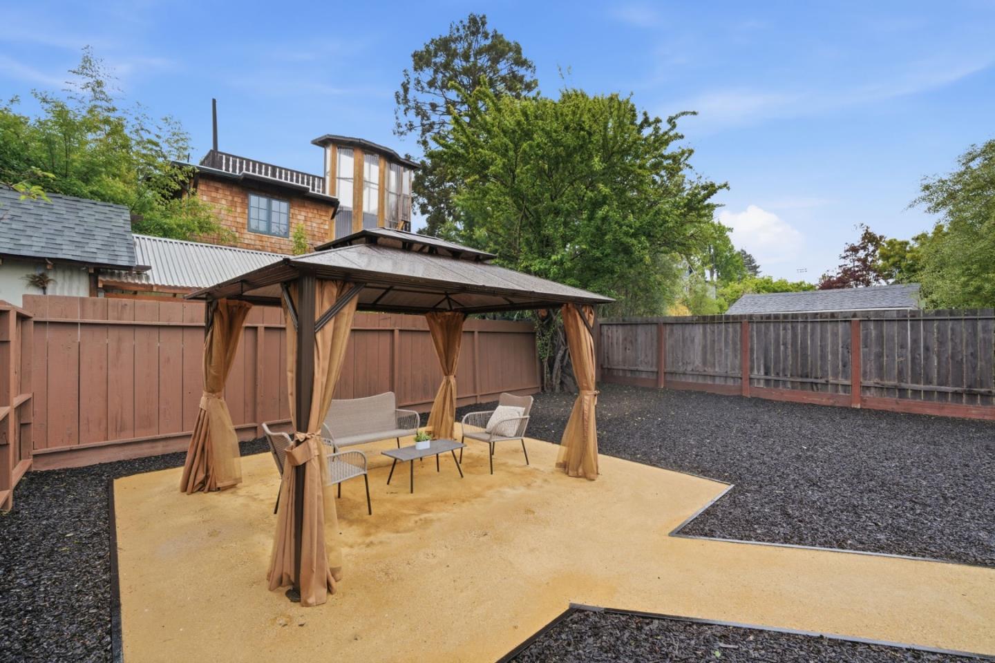 Detail Gallery Image 29 of 38 For 1809 Channing Way, Berkeley,  CA 94703 - 3 Beds | 2 Baths