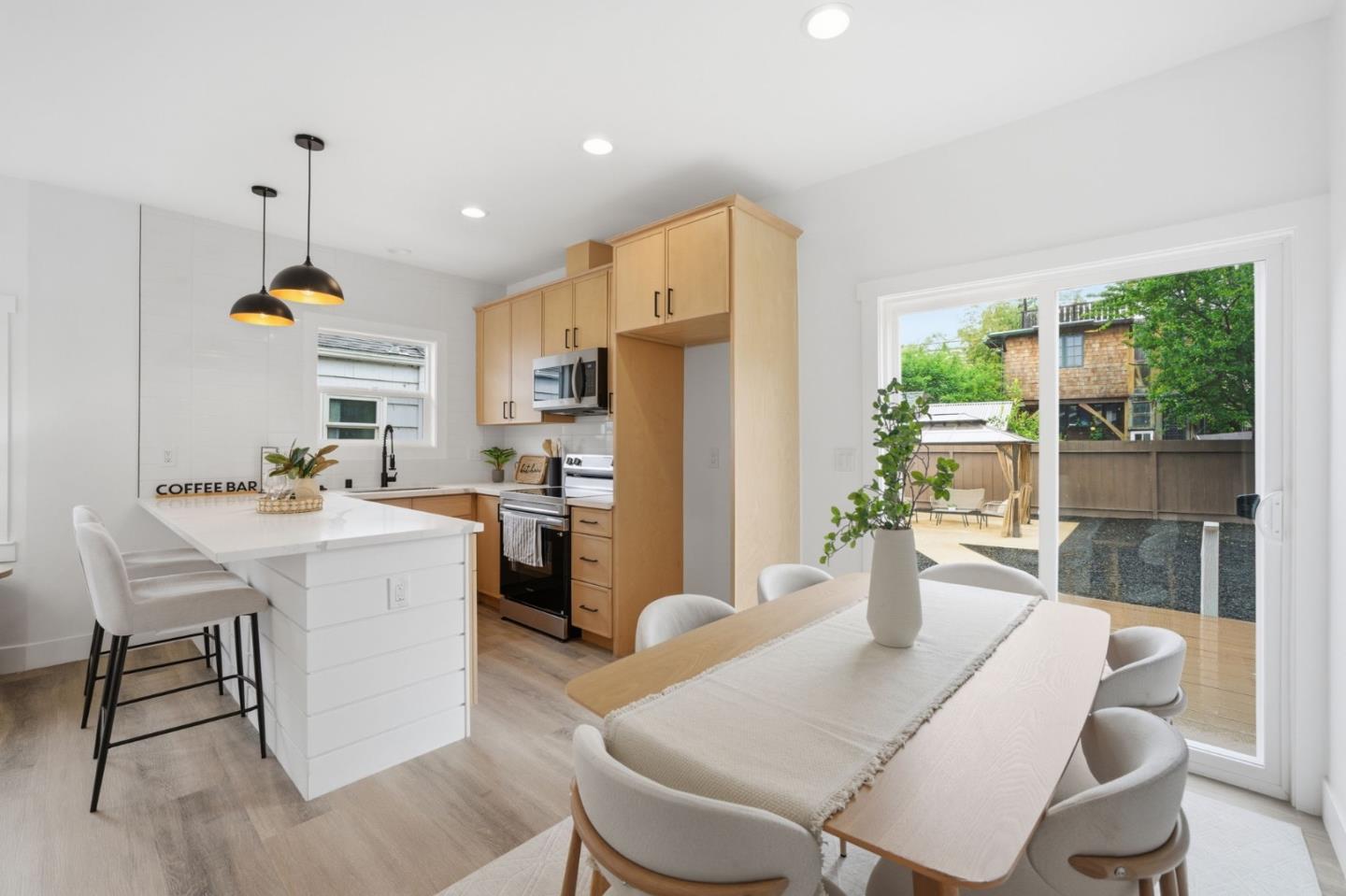 Detail Gallery Image 7 of 38 For 1809 Channing Way, Berkeley,  CA 94703 - 3 Beds | 2 Baths