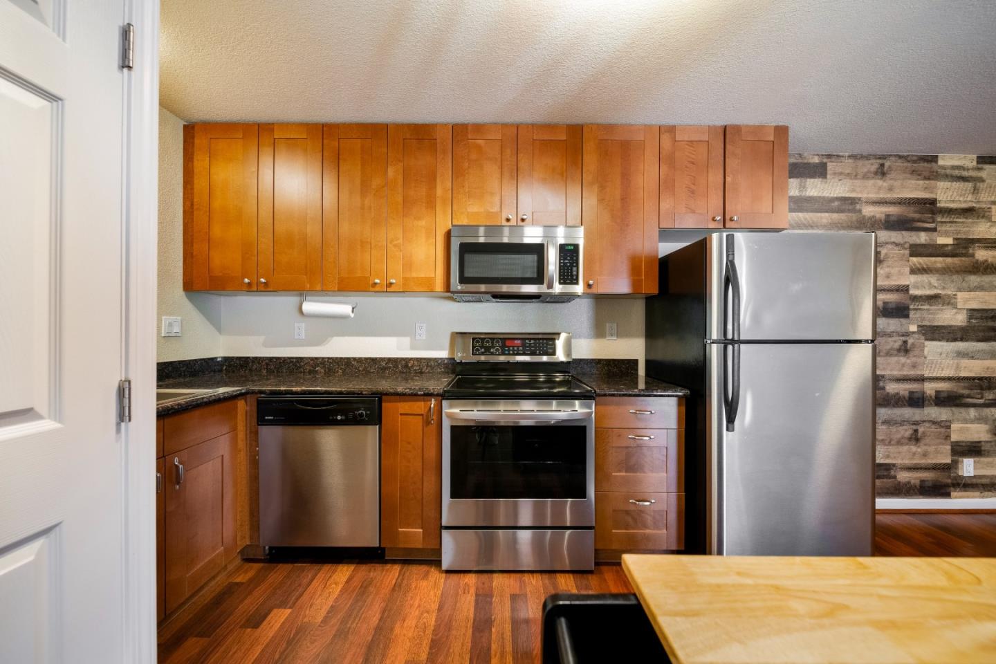 Detail Gallery Image 15 of 34 For 820 Casanova Ave #69,  Monterey,  CA 93940 - 2 Beds | 1 Baths