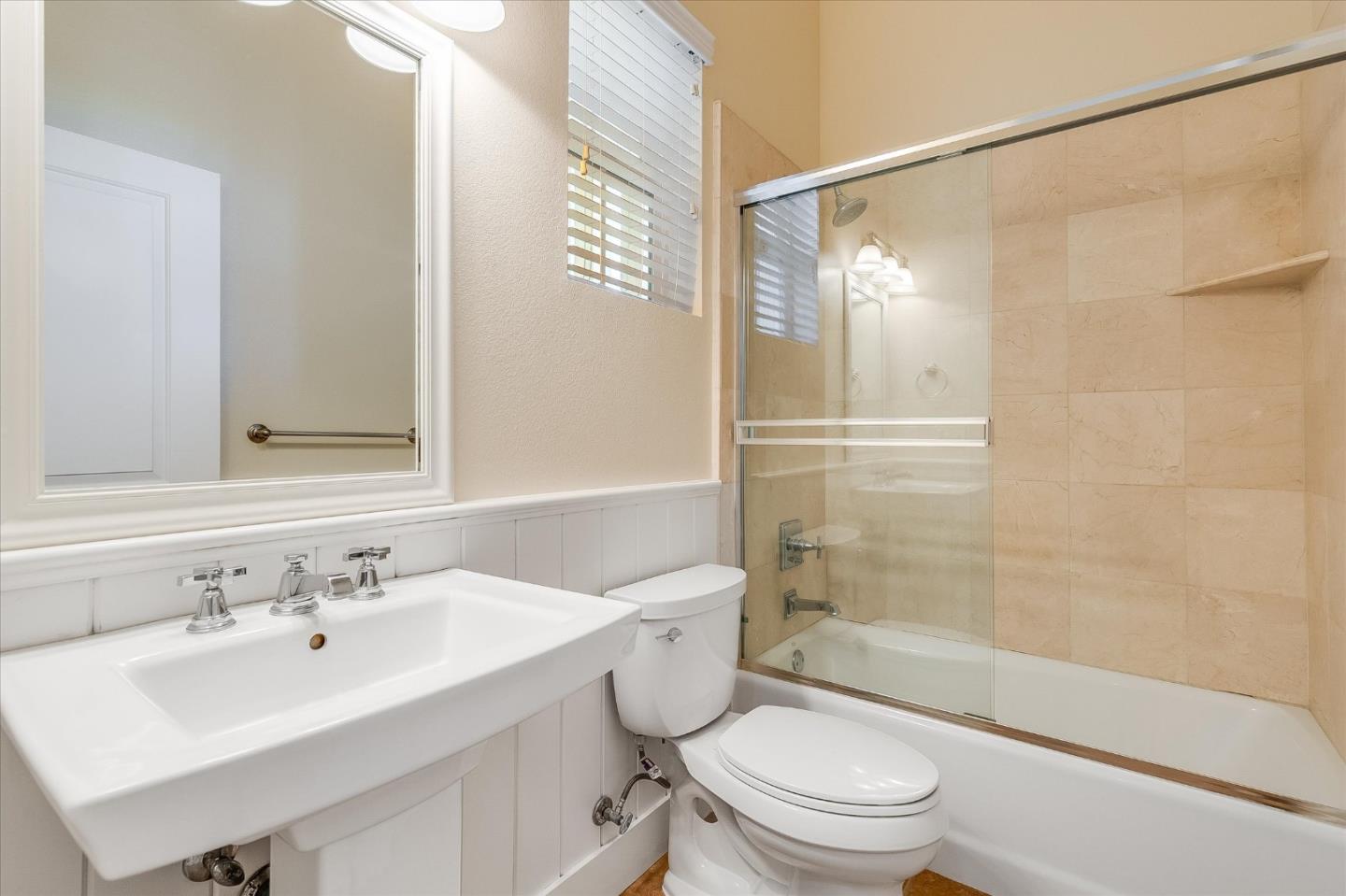 Detail Gallery Image 17 of 23 For 18524 Poppy Jasper Ln, Morgan Hill,  CA 95037 - 3 Beds | 3 Baths