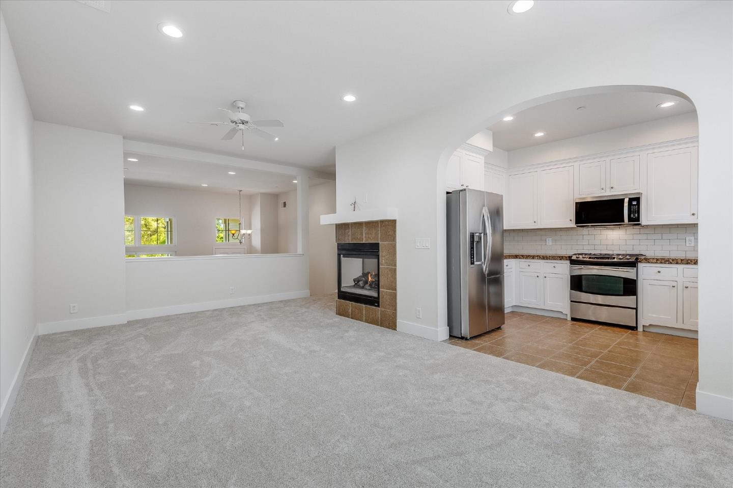 Detail Gallery Image 7 of 23 For 18524 Poppy Jasper Ln, Morgan Hill,  CA 95037 - 3 Beds | 3 Baths