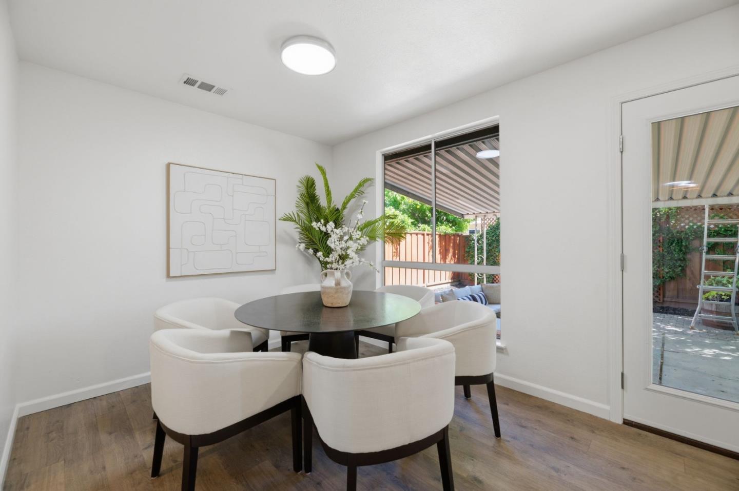 Detail Gallery Image 8 of 34 For 3374 San Marino Ave, San Jose,  CA 95127 - 3 Beds | 2 Baths